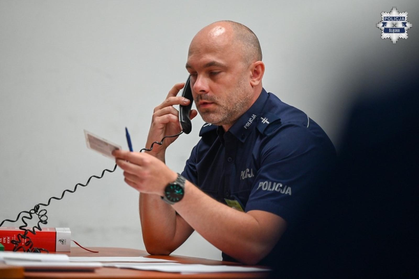 Zdjęcie w galerii na portalu naszwodzislaw.com: Dzielnicowy roku. Ruszyły eliminacje do ogólnopolskich zawodów wiadomości z regionu