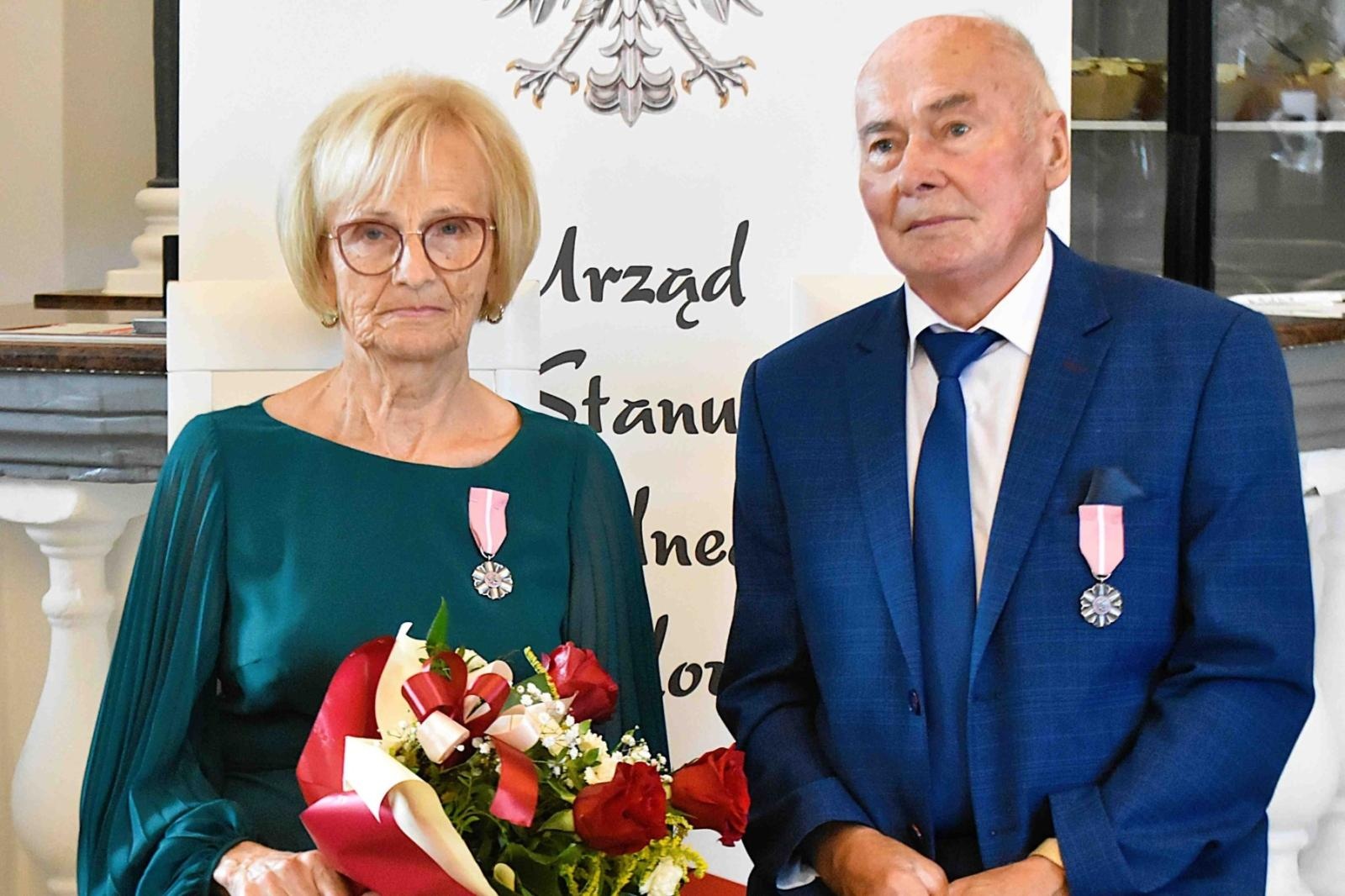 Zdjęcie w galerii na portalu naszwodzislaw.com: Godów: Małżeńscy jubilaci przykładem dla młodych pokoleń [FOTO] wiadomości z regionu