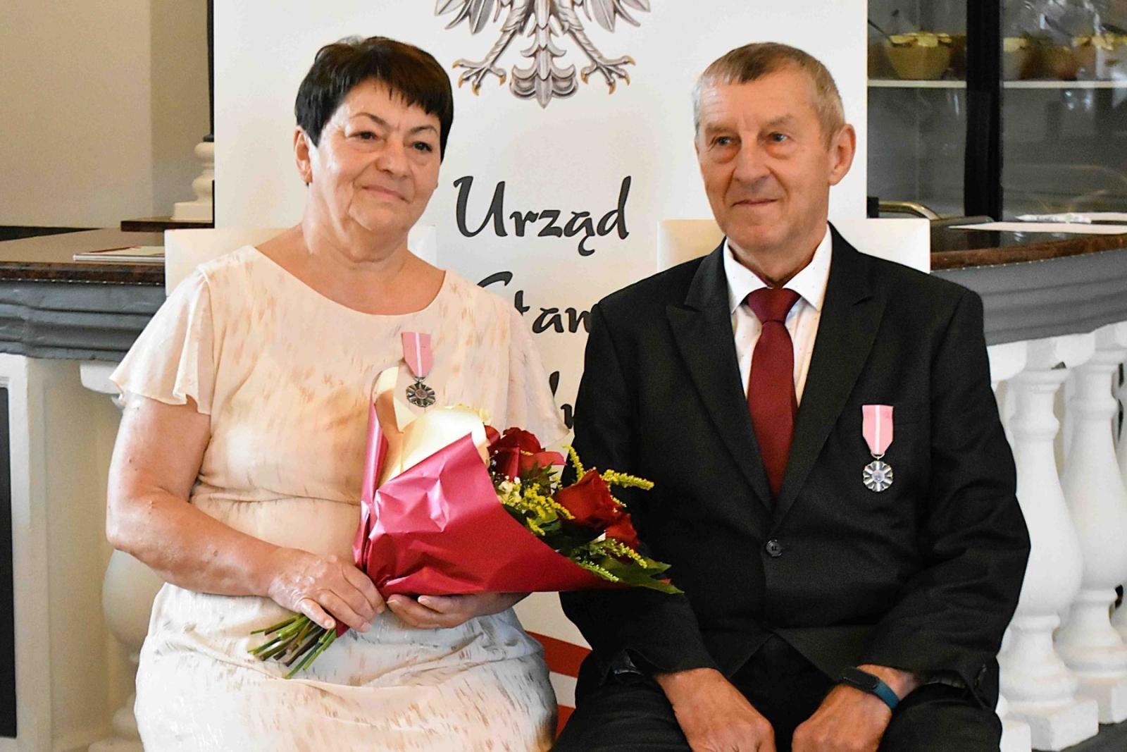 Zdjęcie w galerii na portalu naszwodzislaw.com: Godów: Małżeńscy jubilaci przykładem dla młodych pokoleń [FOTO] wiadomości z regionu