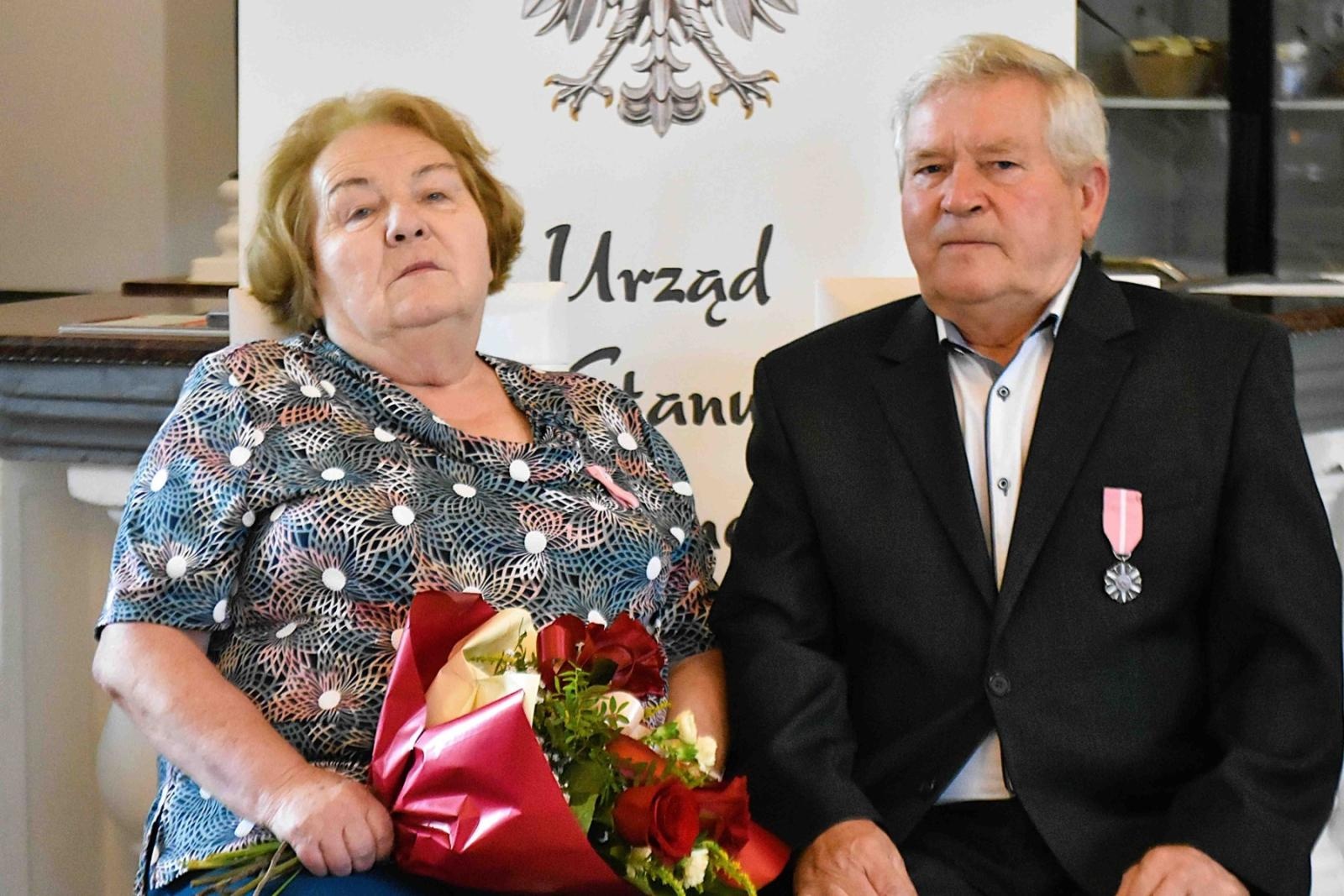 Zdjęcie w galerii na portalu naszwodzislaw.com: Godów: Małżeńscy jubilaci przykładem dla młodych pokoleń [FOTO] wiadomości z regionu