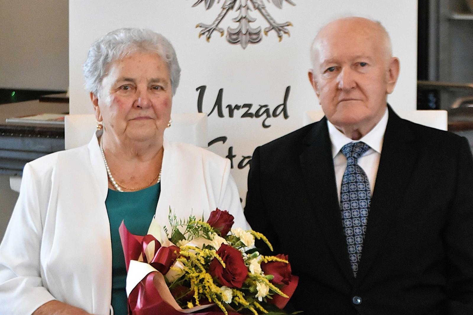 Zdjęcie w galerii na portalu naszwodzislaw.com: Godów: Małżeńscy jubilaci przykładem dla młodych pokoleń [FOTO] wiadomości z regionu