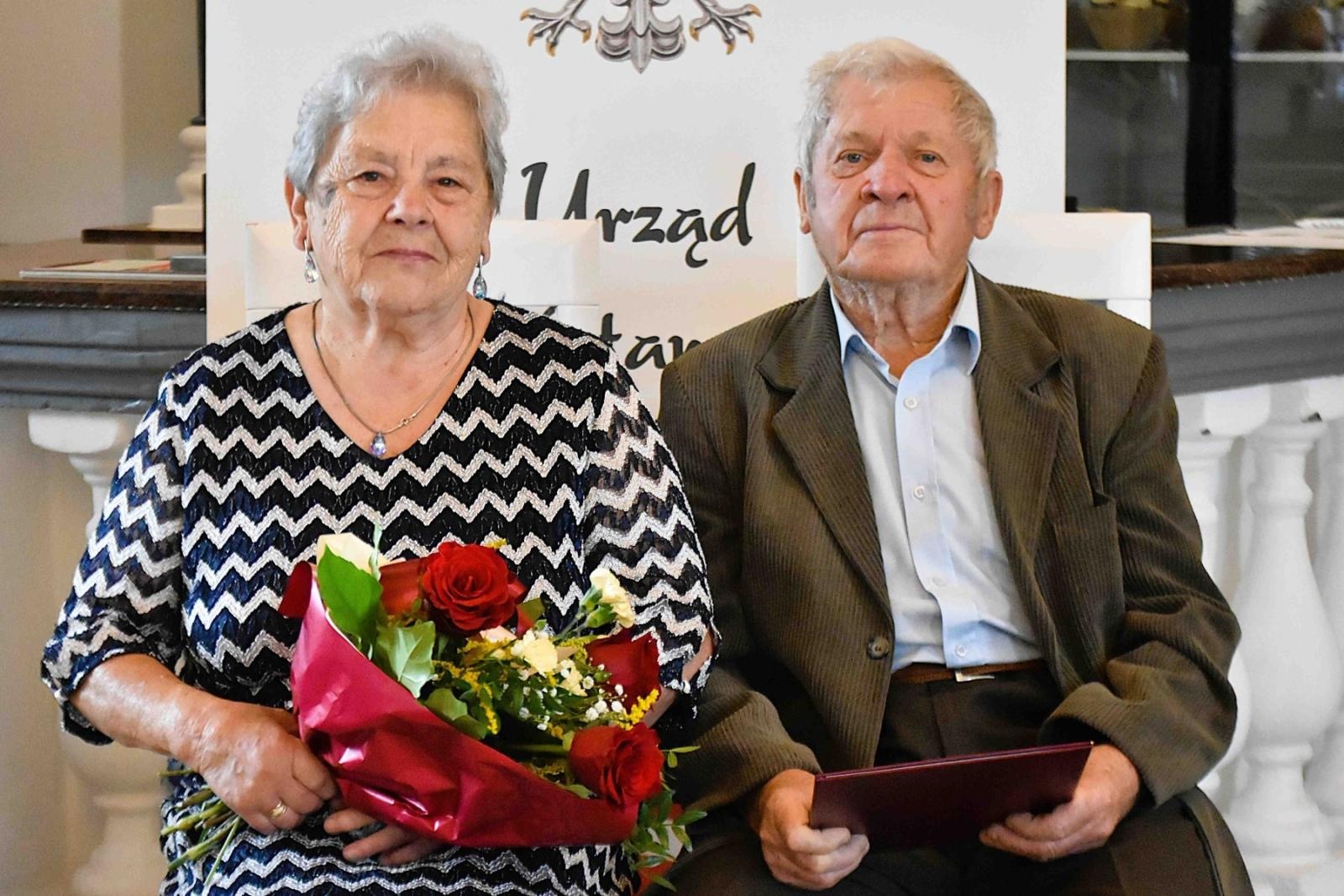 Zdjęcie w galerii na portalu naszwodzislaw.com: Godów: Małżeńscy jubilaci przykładem dla młodych pokoleń [FOTO] wiadomości z regionu