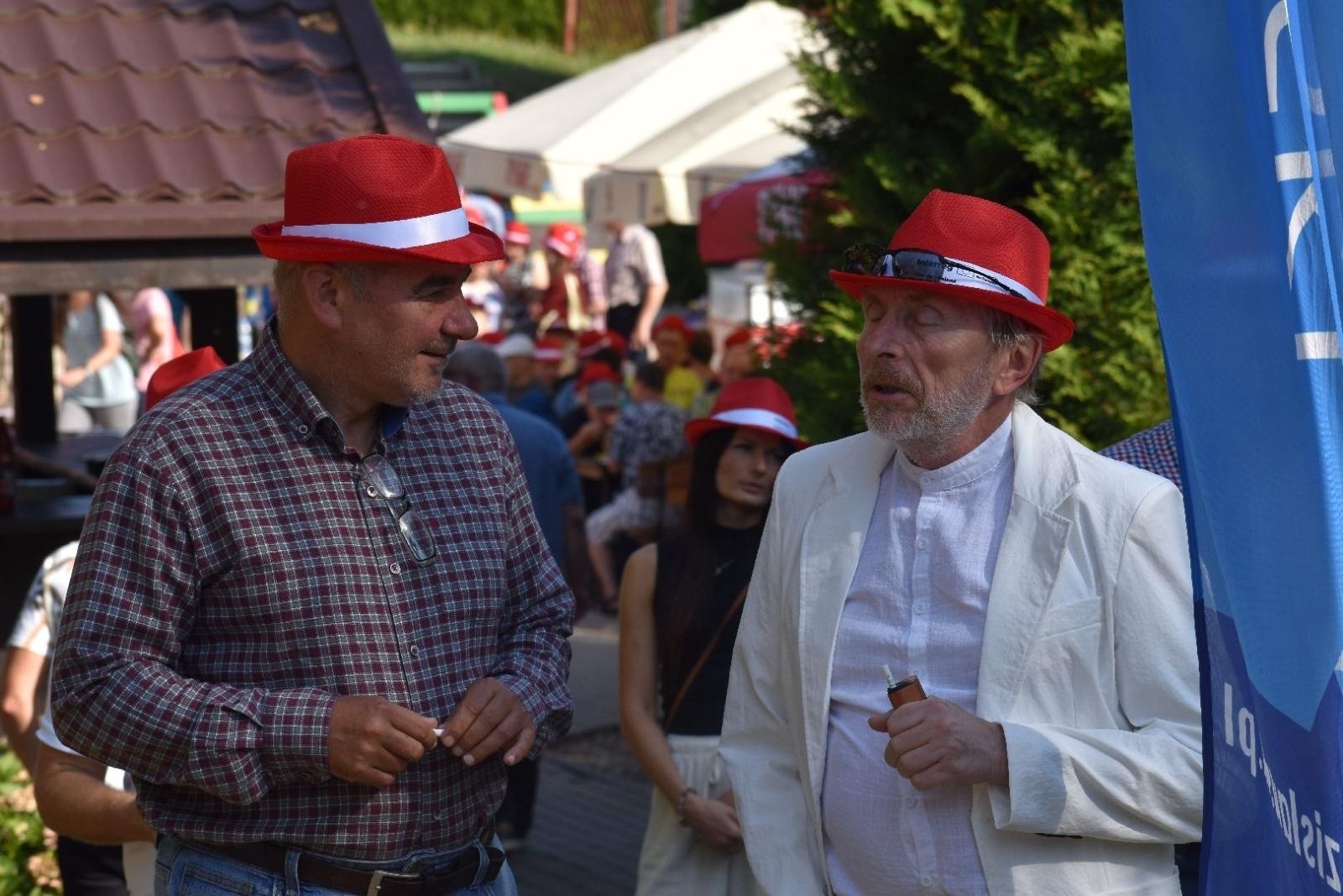 Zdjęcie w galerii na portalu naszwodzislaw.com: Razem bawili się do rytmów bluesa [FOTO] wiadomości z regionu