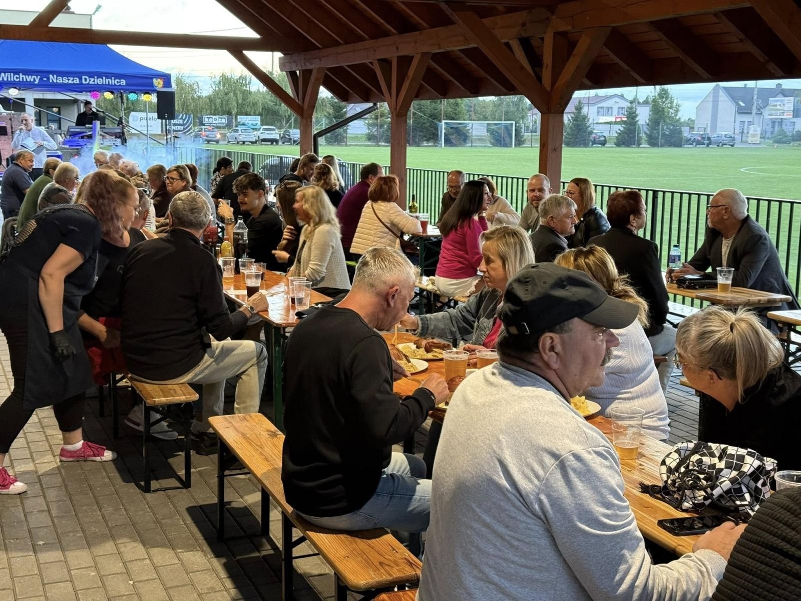 Zdjęcie w galerii na portalu naszwodzislaw.com: V Wilchwiańska Biesiada przyciągnęła tłumy mieszkańców wiadomości z regionu
