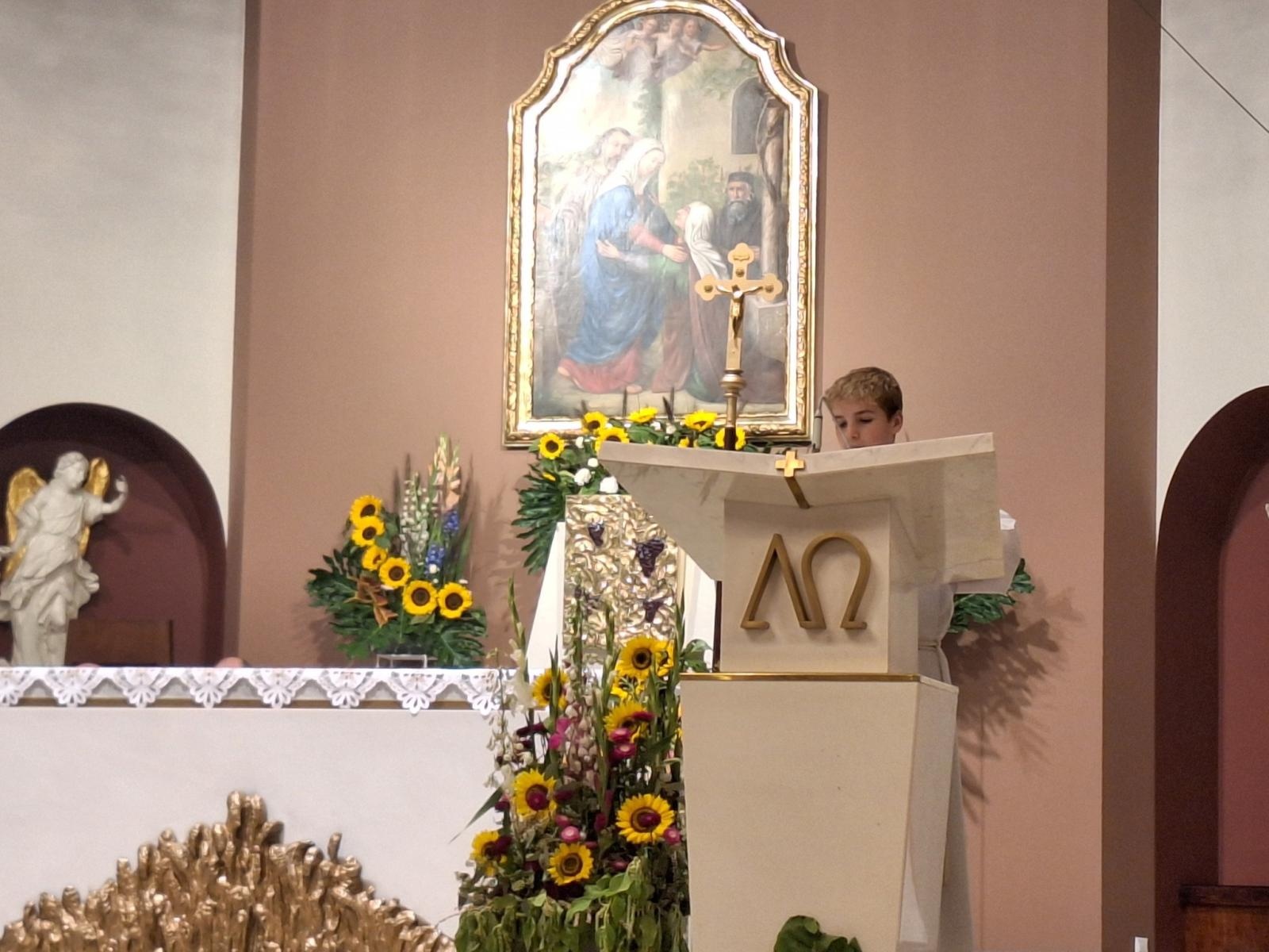 Zdjęcie w galerii na portalu naszwodzislaw.com: Boże z Twoich rąk żyjemy. Dożynki w Połomi [FOTO] wiadomości z regionu