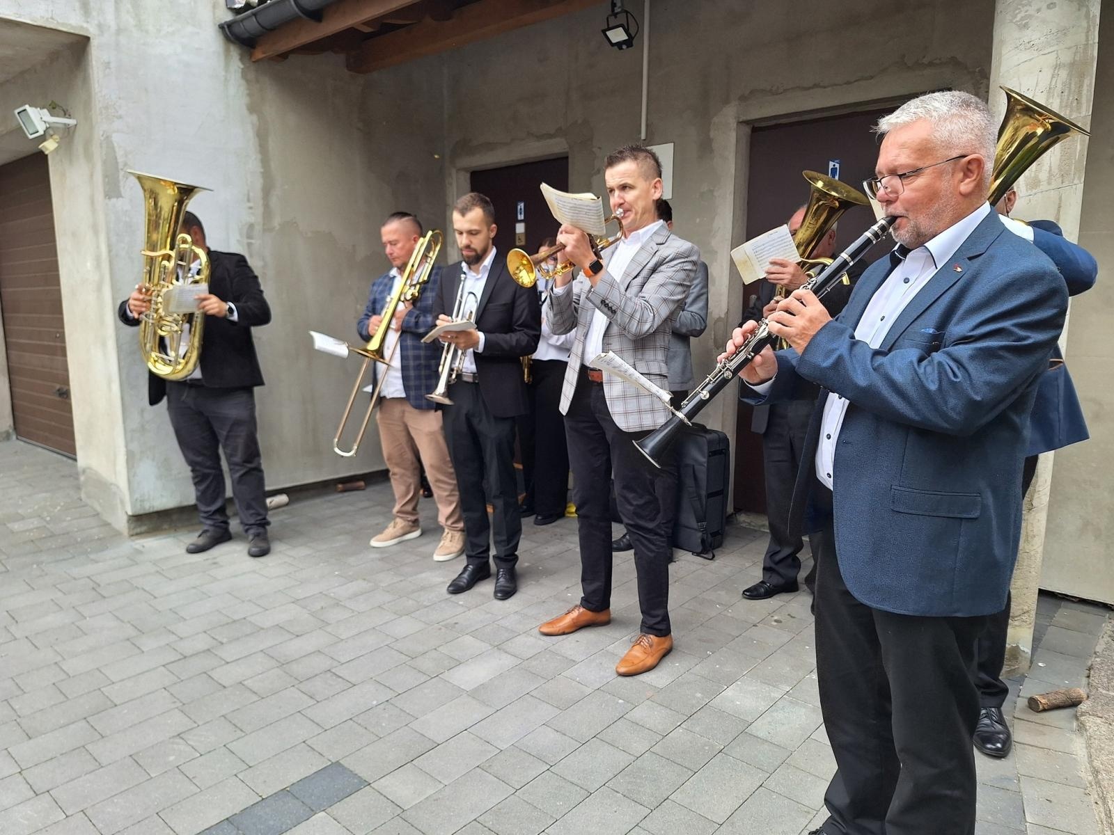 Zdjęcie w galerii na portalu naszwodzislaw.com: Boże z Twoich rąk żyjemy. Dożynki w Połomi [FOTO] wiadomości z regionu
