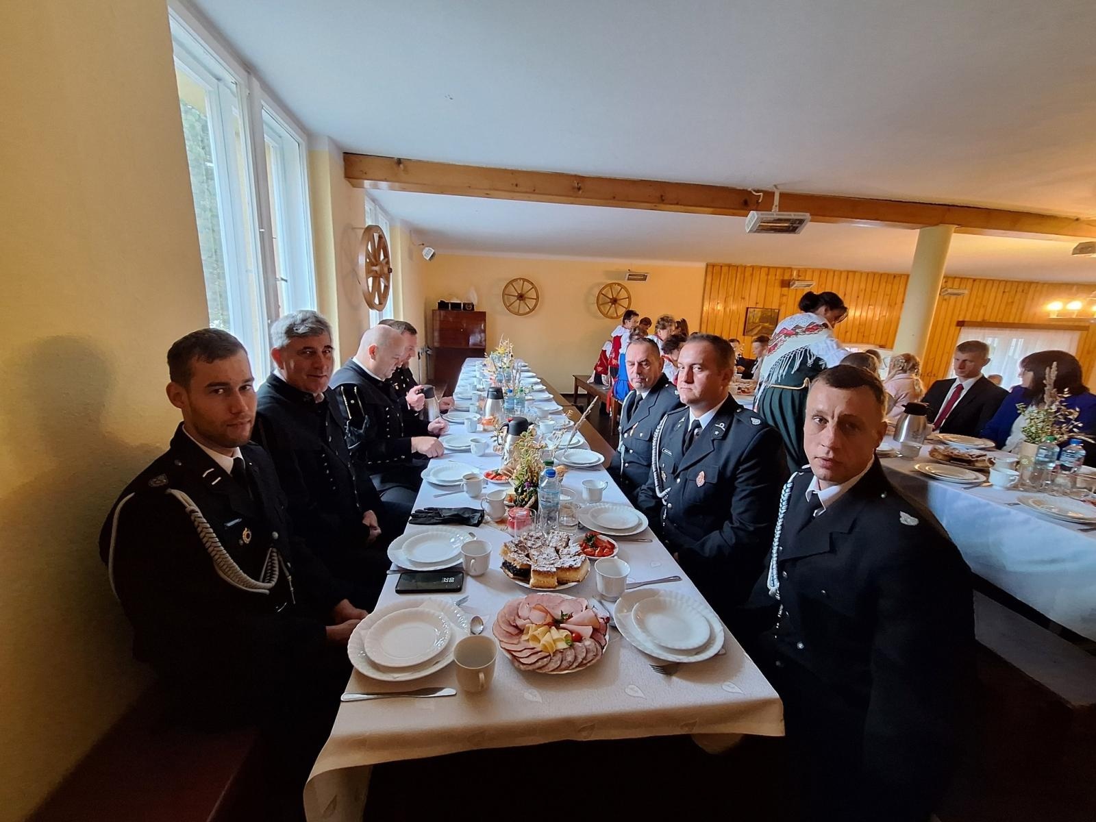 Zdjęcie w galerii na portalu naszwodzislaw.com: Boże z Twoich rąk żyjemy. Dożynki w Połomi [FOTO] wiadomości z regionu