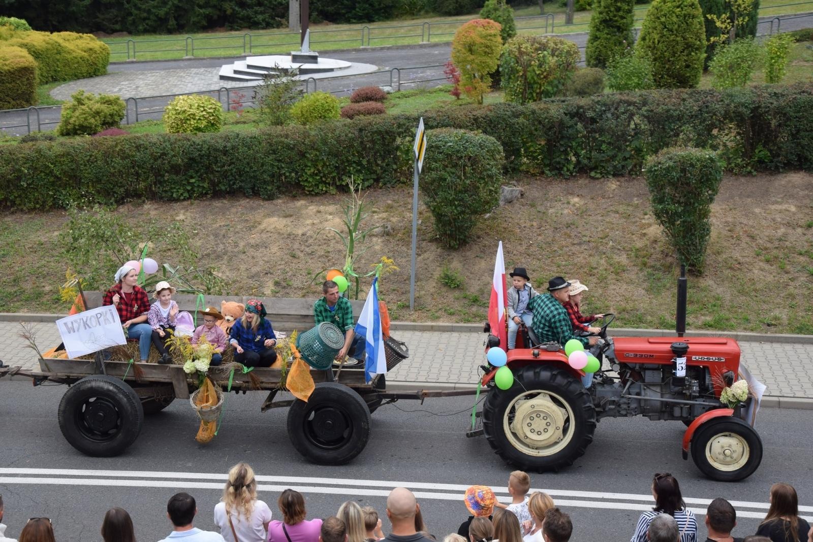 Zdjęcie w galerii na portalu naszwodzislaw.com: Boże z Twoich rąk żyjemy. Dożynki w Połomi [FOTO] wiadomości z regionu
