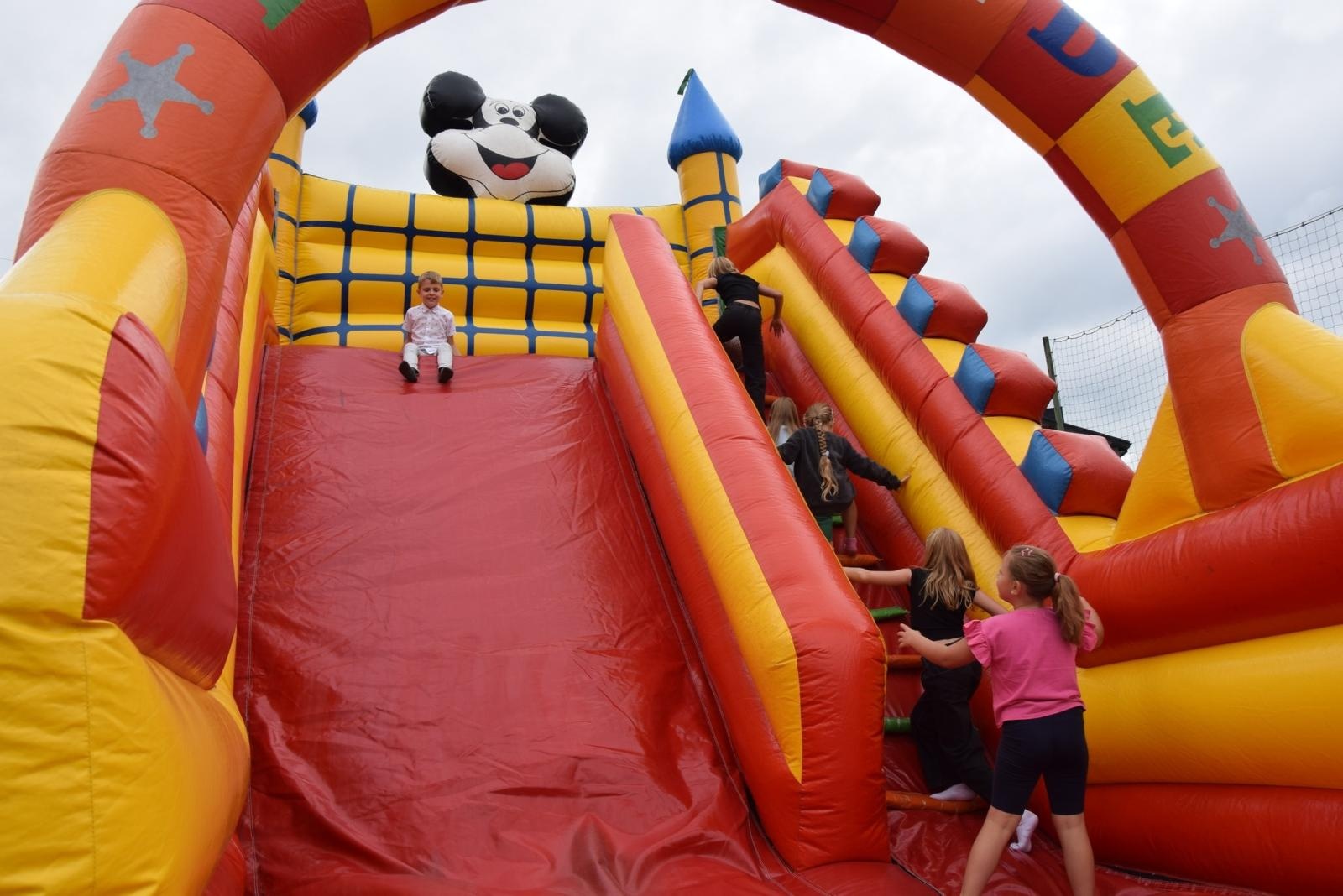 Zdjęcie w galerii na portalu naszwodzislaw.com: Boże z Twoich rąk żyjemy. Dożynki w Połomi [FOTO] wiadomości z regionu