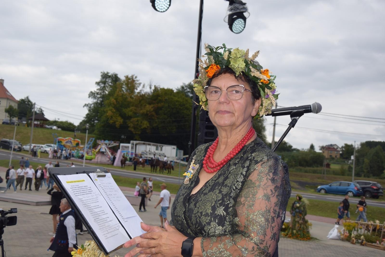 Zdjęcie w galerii na portalu naszwodzislaw.com: Boże z Twoich rąk żyjemy. Dożynki w Połomi [FOTO] wiadomości z regionu