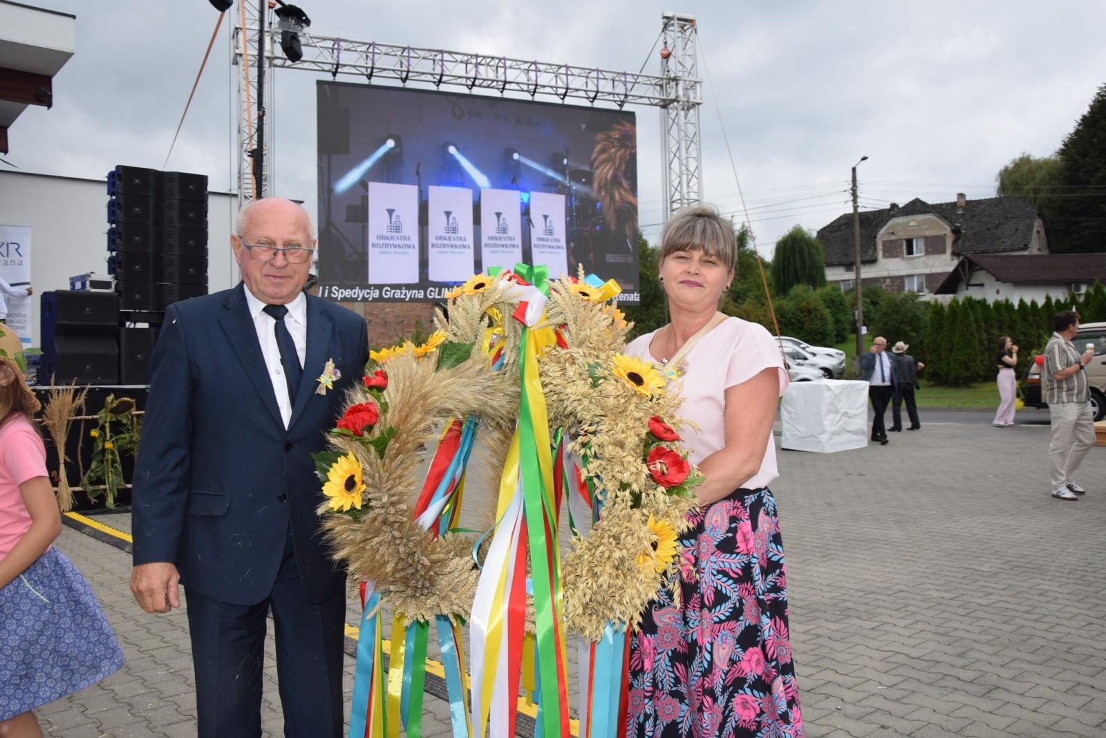 Zdjęcie w galerii na portalu naszwodzislaw.com: Boże z Twoich rąk żyjemy. Dożynki w Połomi [FOTO] wiadomości z regionu