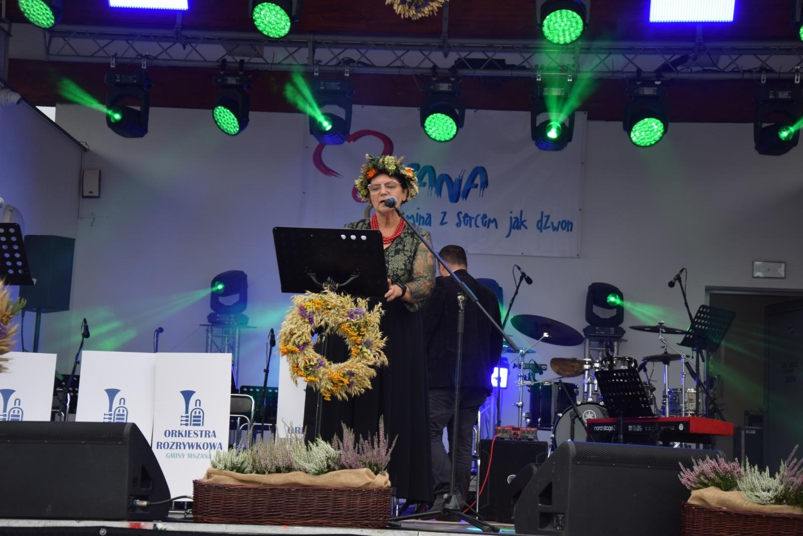 Zdjęcie w galerii na portalu naszwodzislaw.com: Boże z Twoich rąk żyjemy. Dożynki w Połomi [FOTO] wiadomości z regionu