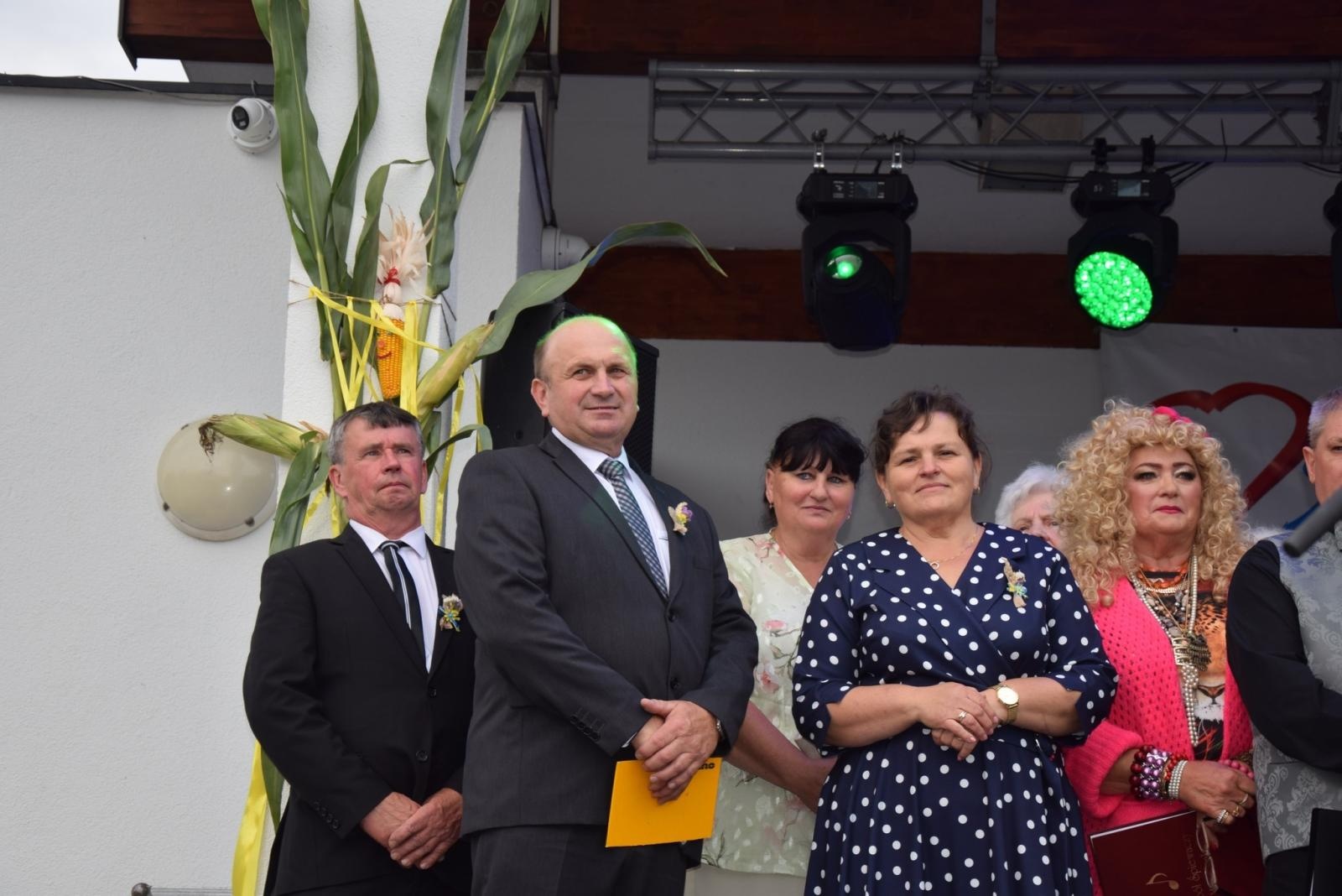 Zdjęcie w galerii na portalu naszwodzislaw.com: Boże z Twoich rąk żyjemy. Dożynki w Połomi [FOTO] wiadomości z regionu