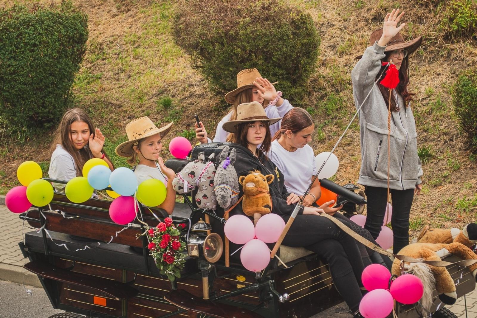 Zdjęcie w galerii na portalu naszwodzislaw.com: Boże z Twoich rąk żyjemy. Dożynki w Połomi [FOTO] wiadomości z regionu