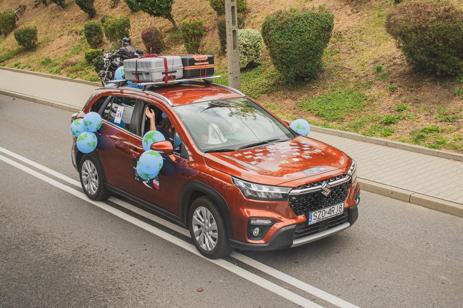 Zdjęcie w galerii na portalu naszwodzislaw.com: Boże z Twoich rąk żyjemy. Dożynki w Połomi [FOTO] wiadomości z regionu