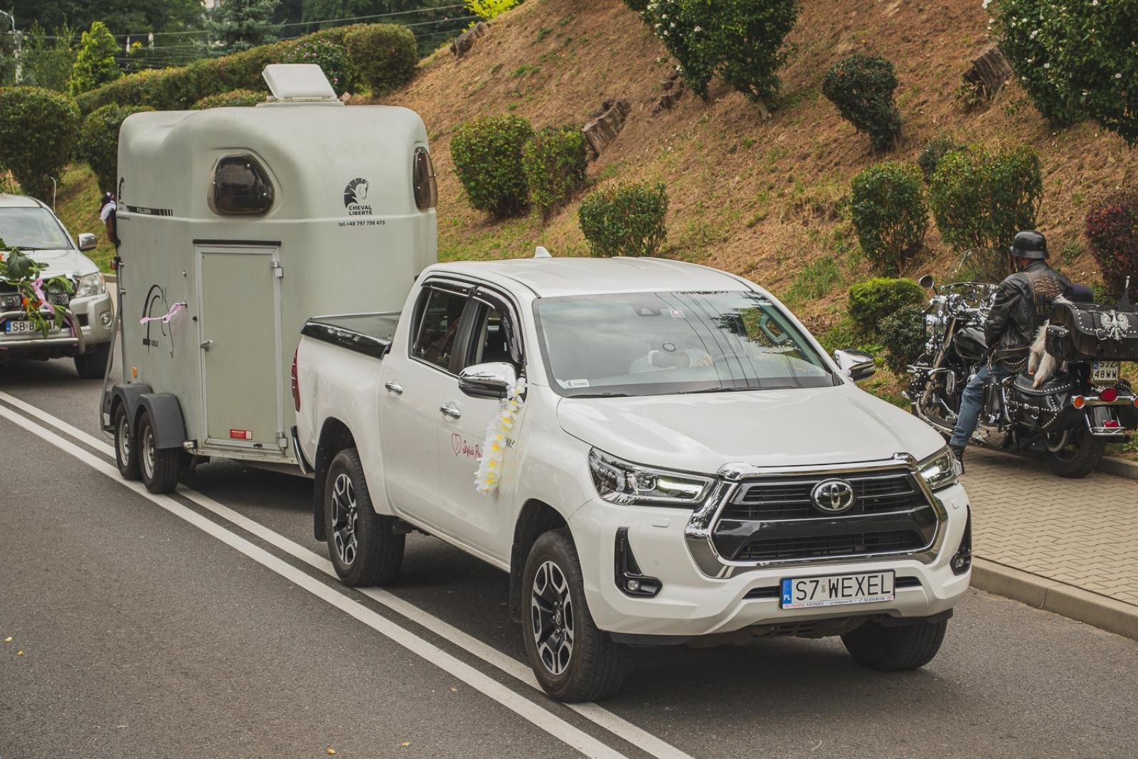 Zdjęcie w galerii na portalu naszwodzislaw.com: Boże z Twoich rąk żyjemy. Dożynki w Połomi [FOTO] wiadomości z regionu