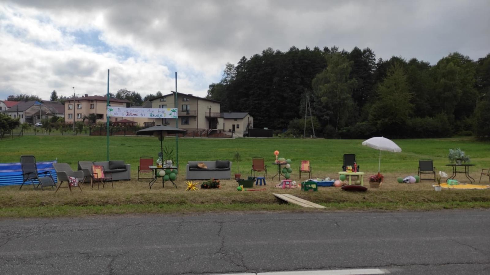 Zdjęcie w galerii na portalu naszwodzislaw.com: Boże z Twoich rąk żyjemy. Dożynki w Połomi [FOTO] wiadomości z regionu