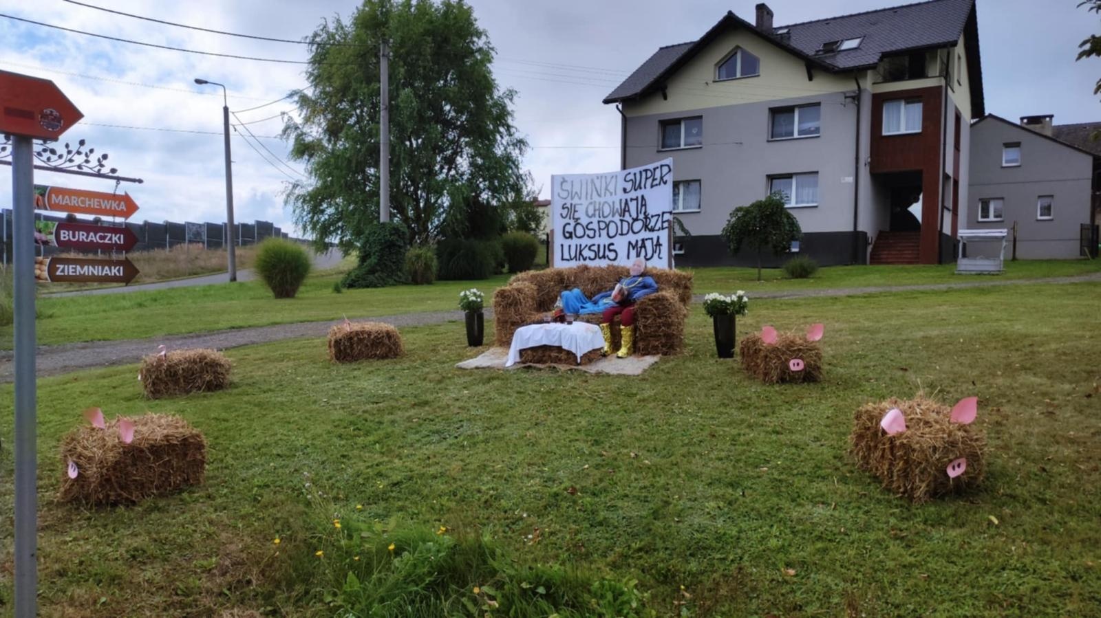 Zdjęcie w galerii na portalu naszwodzislaw.com: Boże z Twoich rąk żyjemy. Dożynki w Połomi [FOTO] wiadomości z regionu