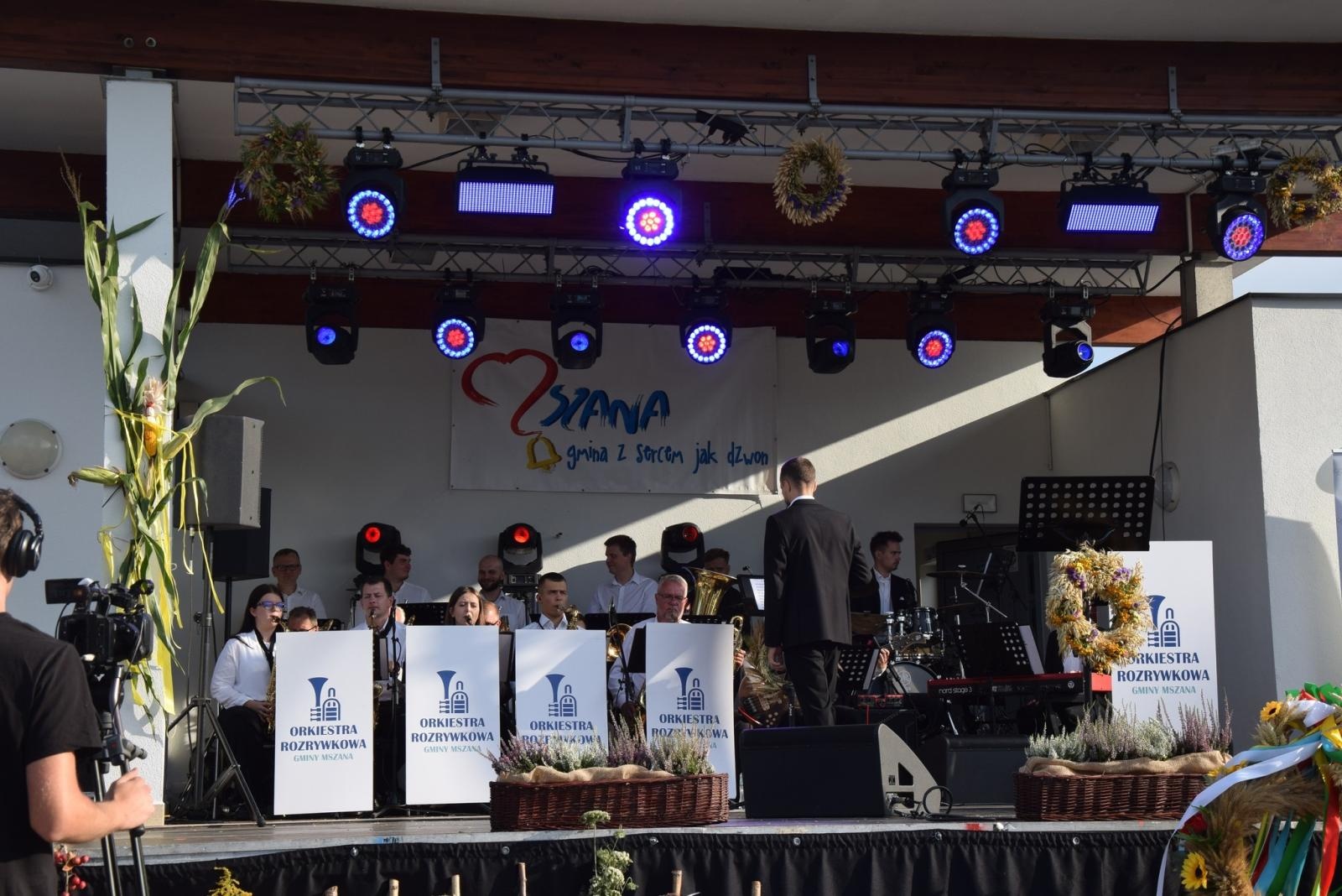 Zdjęcie w galerii na portalu naszwodzislaw.com: Boże z Twoich rąk żyjemy. Dożynki w Połomi [FOTO] wiadomości z regionu