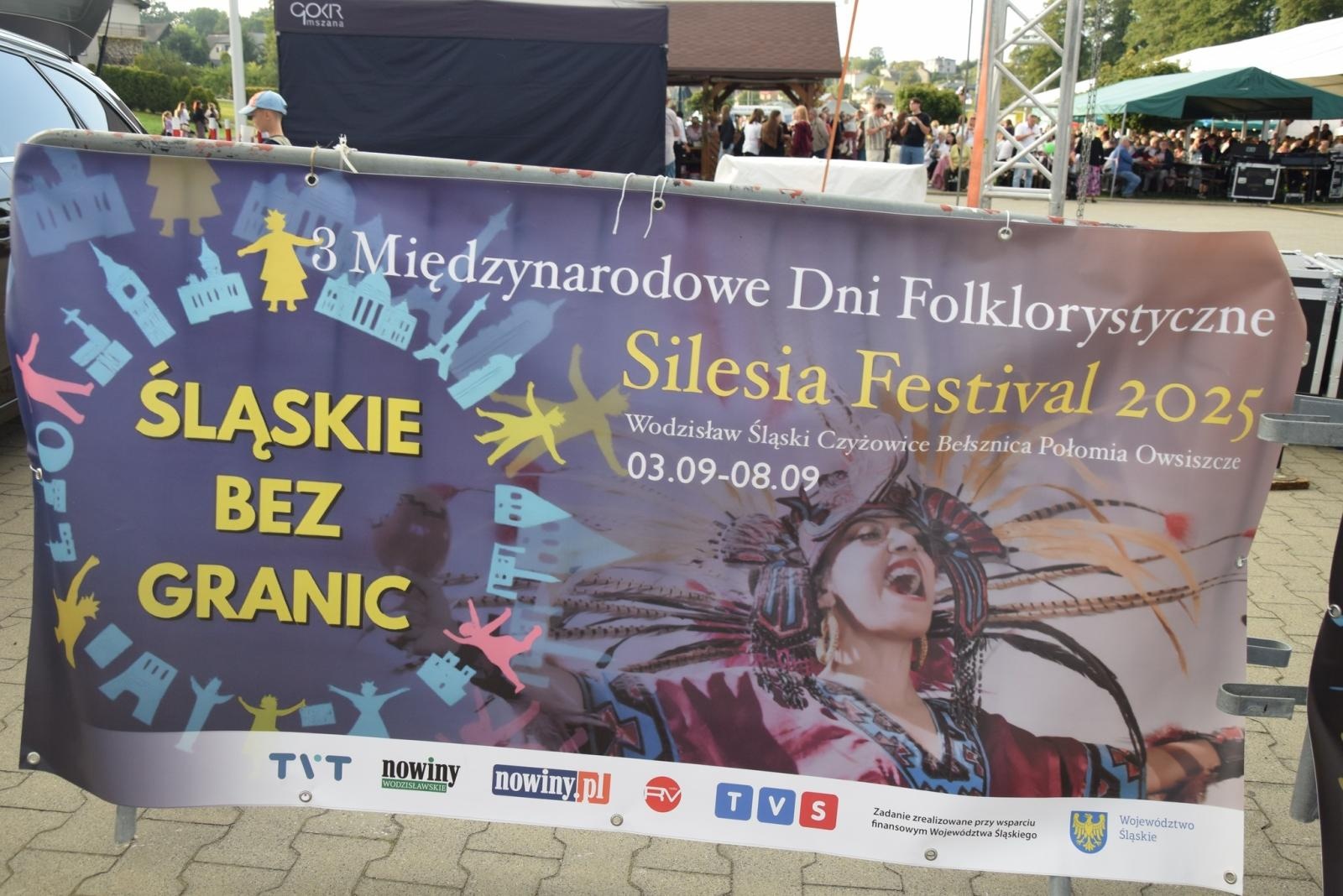 Zdjęcie w galerii na portalu naszwodzislaw.com: Boże z Twoich rąk żyjemy. Dożynki w Połomi [FOTO] wiadomości z regionu