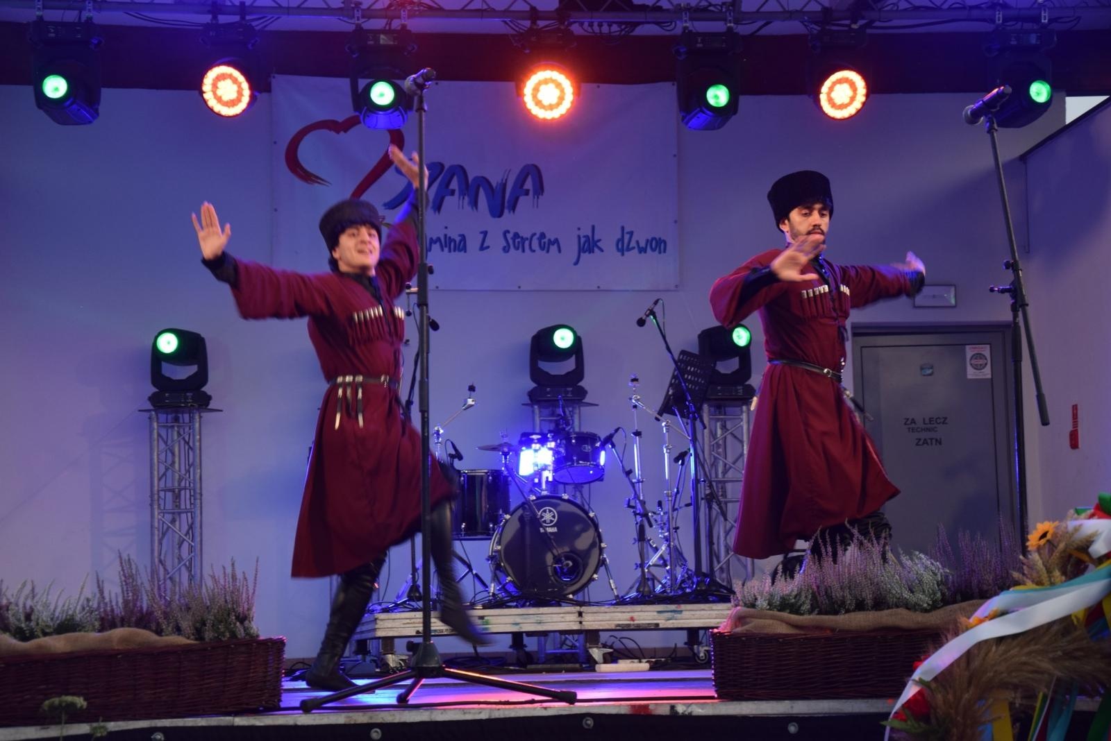 Zdjęcie w galerii na portalu naszwodzislaw.com: Boże z Twoich rąk żyjemy. Dożynki w Połomi [FOTO] wiadomości z regionu