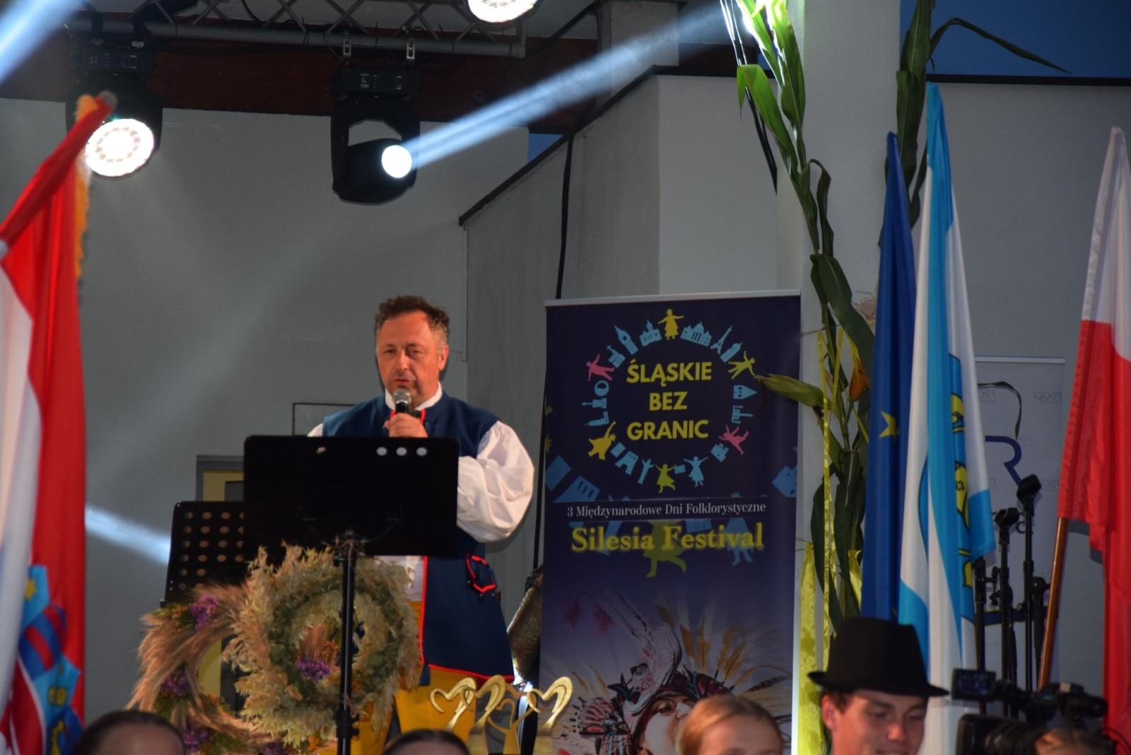 Zdjęcie w galerii na portalu naszwodzislaw.com: Boże z Twoich rąk żyjemy. Dożynki w Połomi [FOTO] wiadomości z regionu