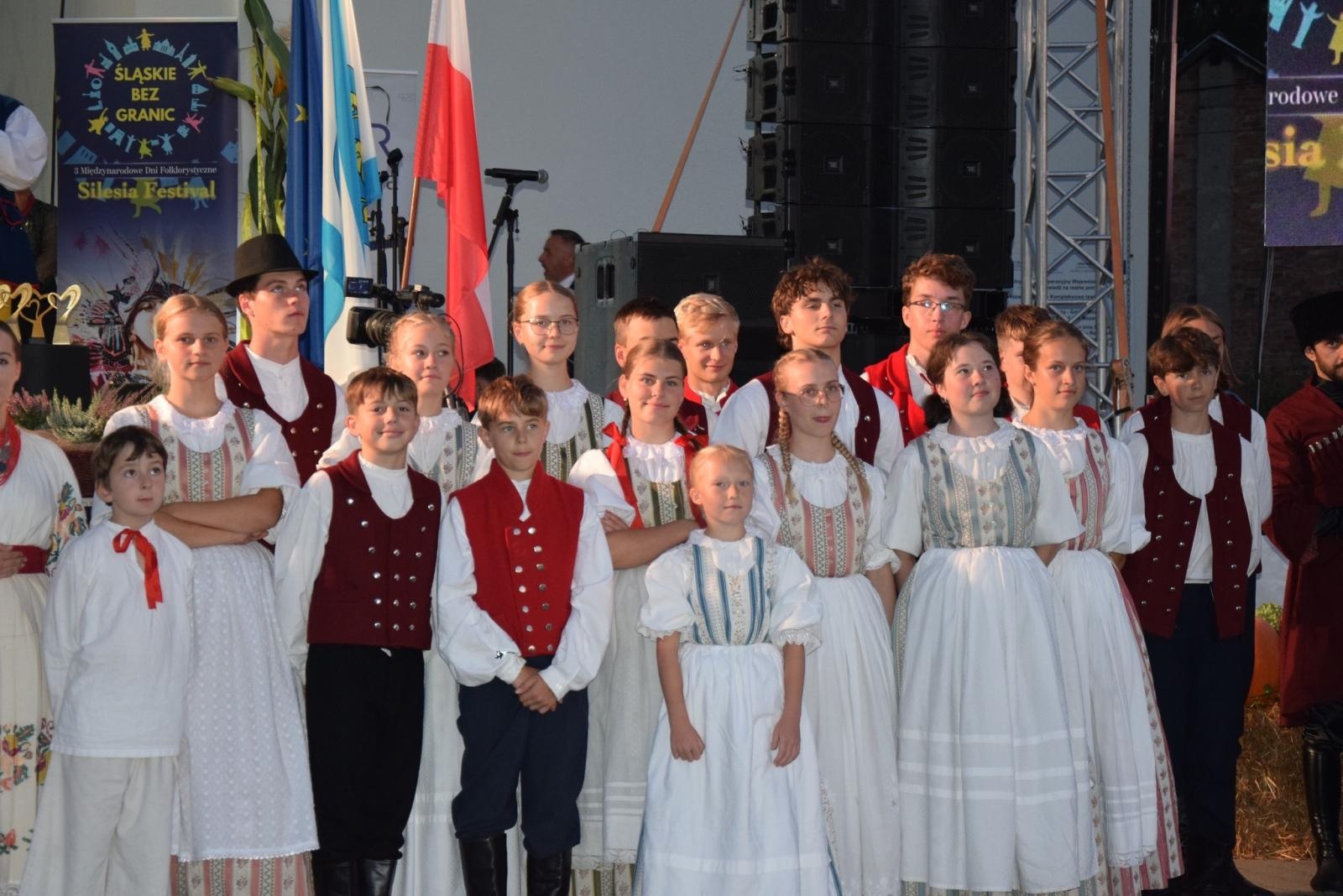 Zdjęcie w galerii na portalu naszwodzislaw.com: Boże z Twoich rąk żyjemy. Dożynki w Połomi [FOTO] wiadomości z regionu