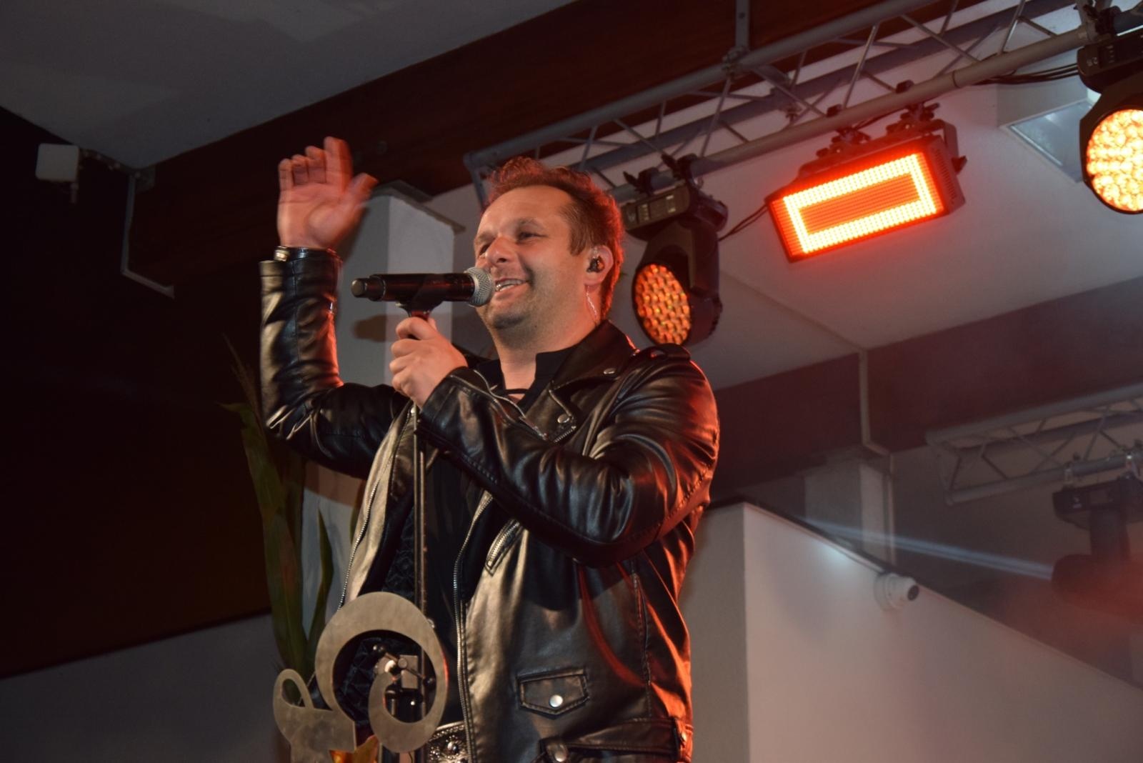 Zdjęcie w galerii na portalu naszwodzislaw.com: Boże z Twoich rąk żyjemy. Dożynki w Połomi [FOTO] wiadomości z regionu