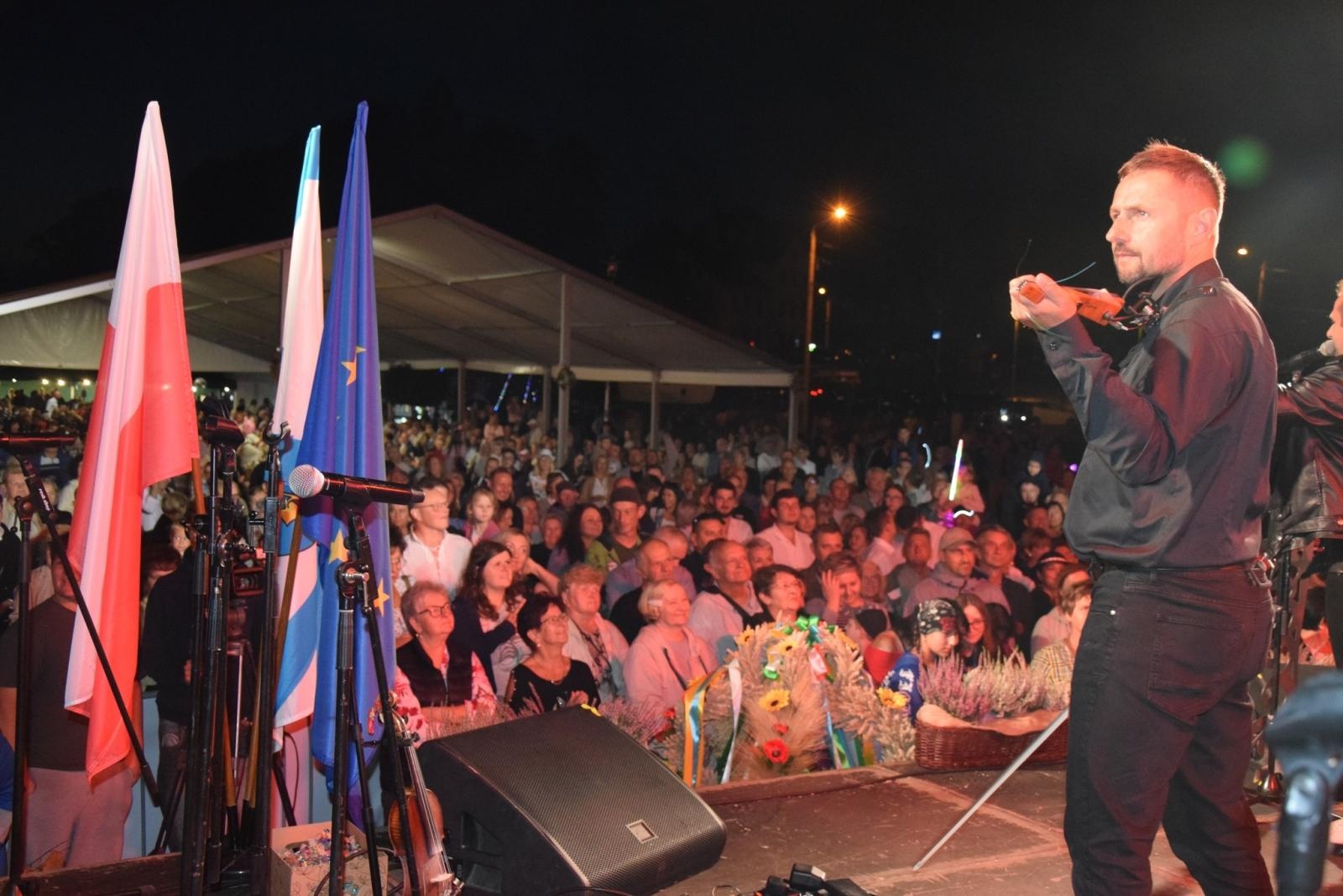 Zdjęcie w galerii na portalu naszwodzislaw.com: Boże z Twoich rąk żyjemy. Dożynki w Połomi [FOTO] wiadomości z regionu