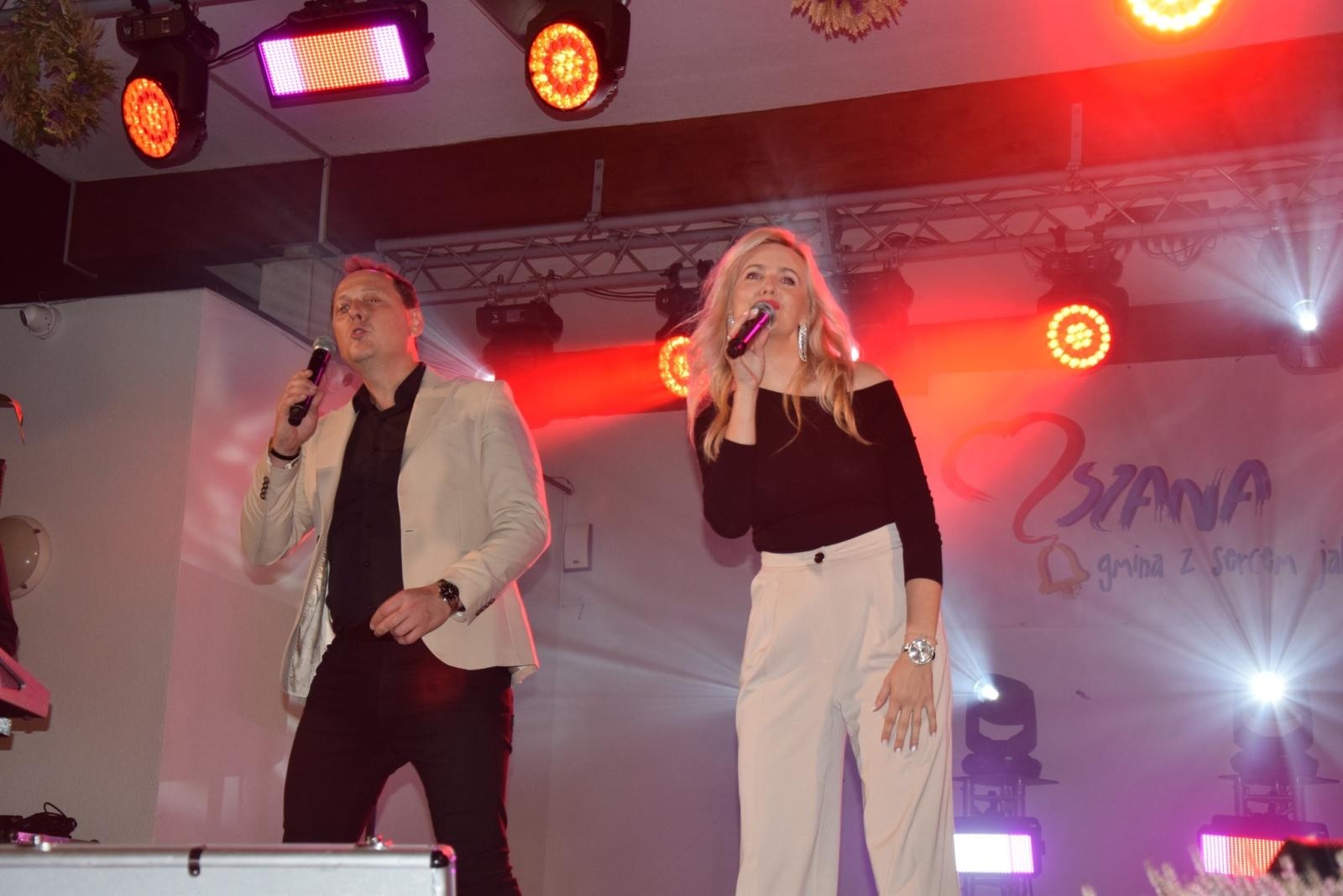 Zdjęcie w galerii na portalu naszwodzislaw.com: Boże z Twoich rąk żyjemy. Dożynki w Połomi [FOTO] wiadomości z regionu