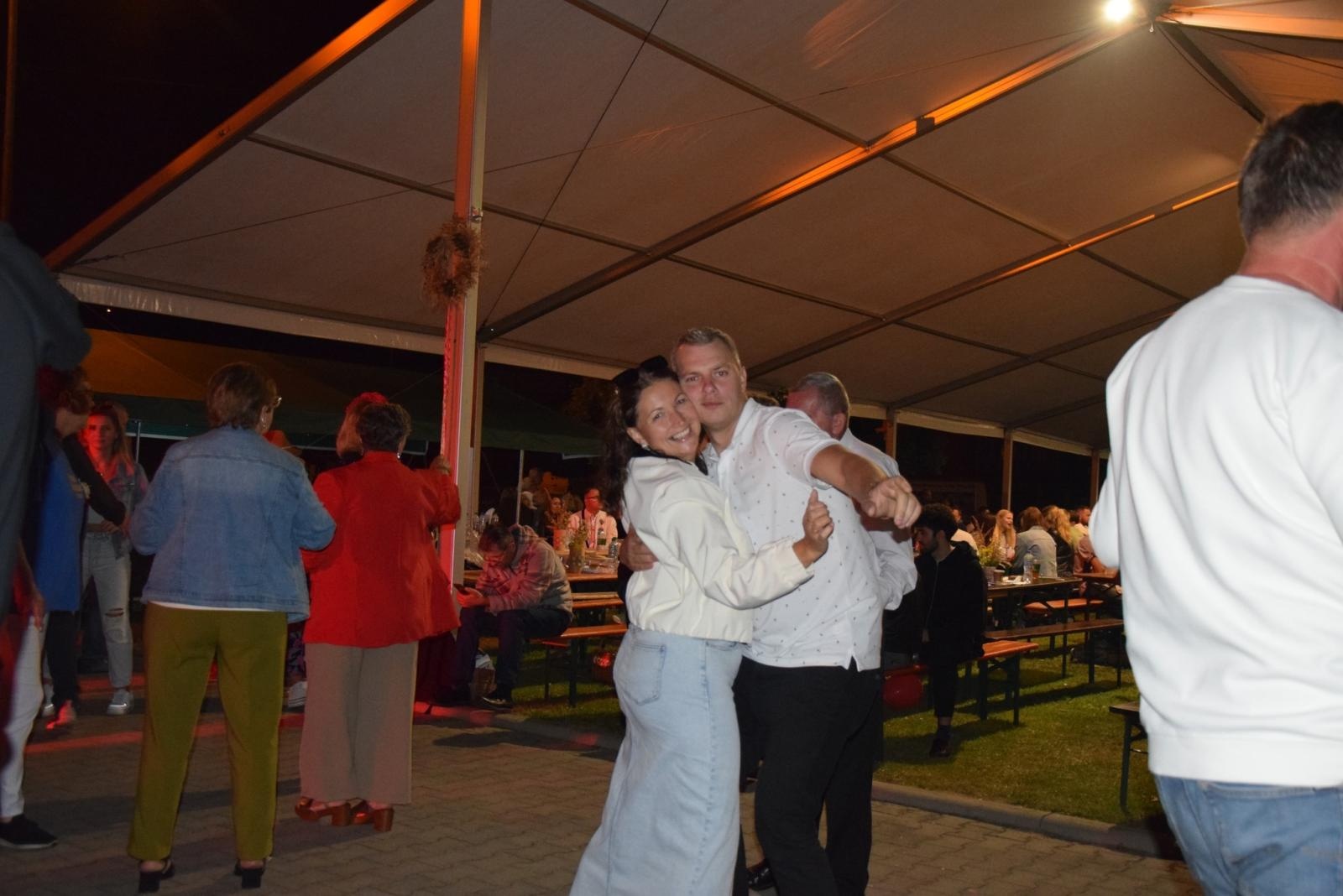 Zdjęcie w galerii na portalu naszwodzislaw.com: Boże z Twoich rąk żyjemy. Dożynki w Połomi [FOTO] wiadomości z regionu