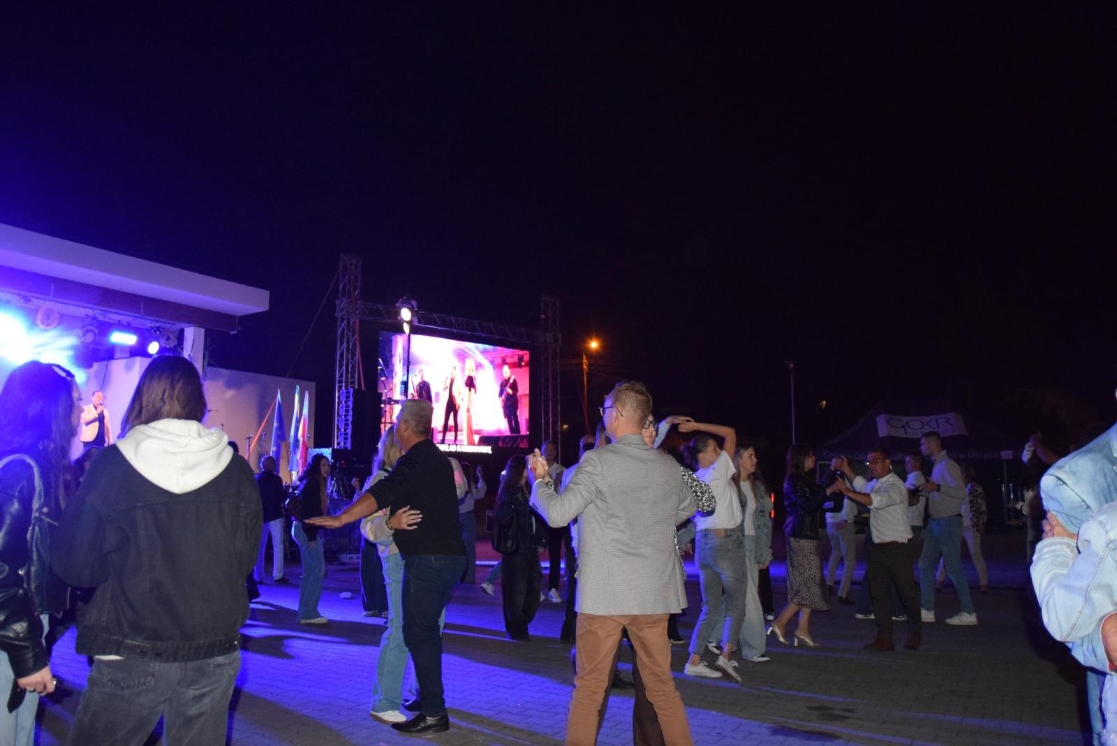 Zdjęcie w galerii na portalu naszwodzislaw.com: Boże z Twoich rąk żyjemy. Dożynki w Połomi [FOTO] wiadomości z regionu