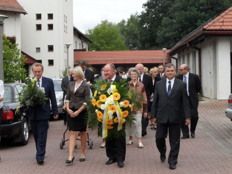 Zdjęcie w galerii na portalu naszwodzislaw.com: Fragment szaty JP II już w Gorzycach wiadomości z regionu