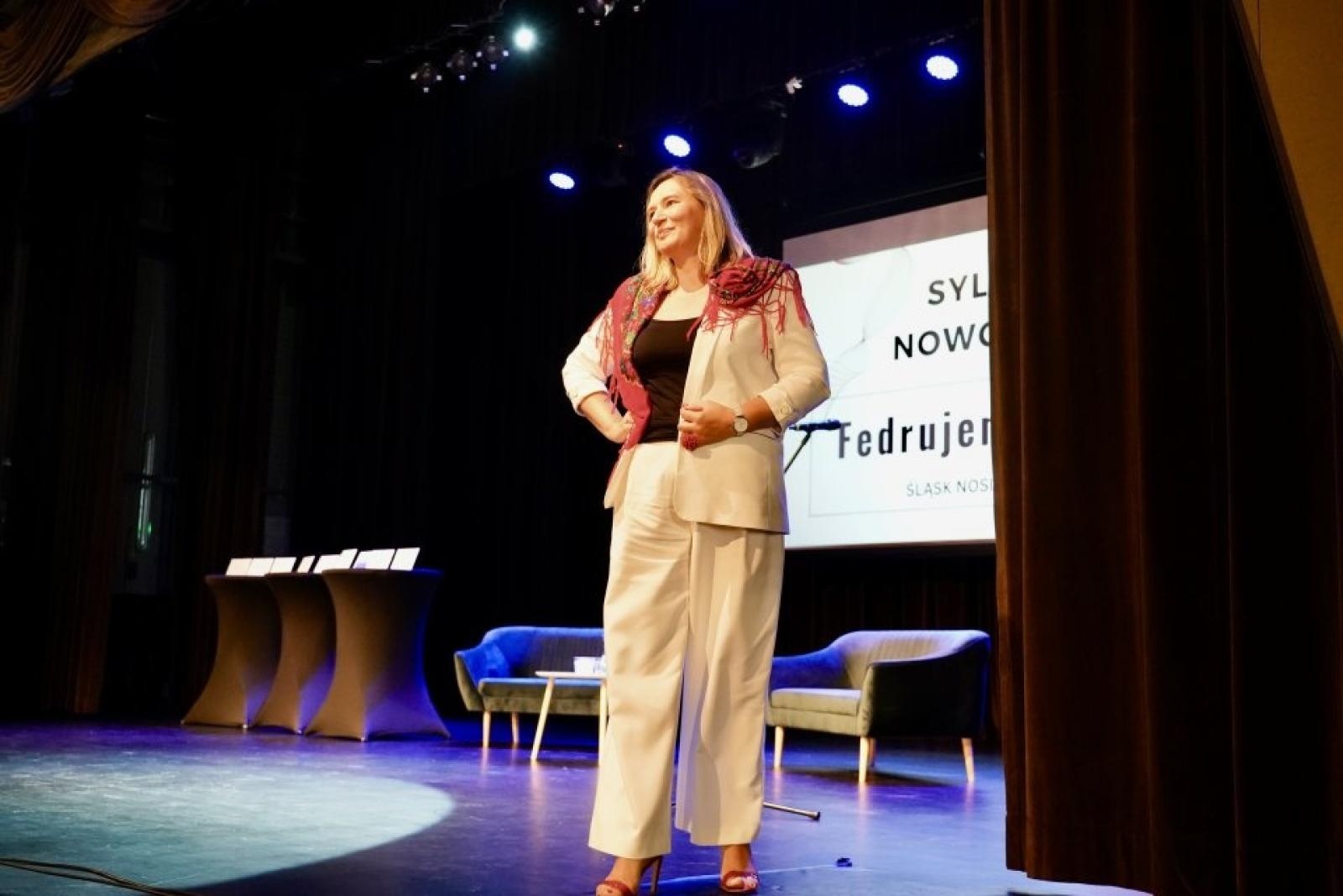 Zdjęcie w galerii na portalu naszwodzislaw.com: Moc, inspiracja i kobieca energia w Rydułtowach [FOTO] wiadomości z regionu