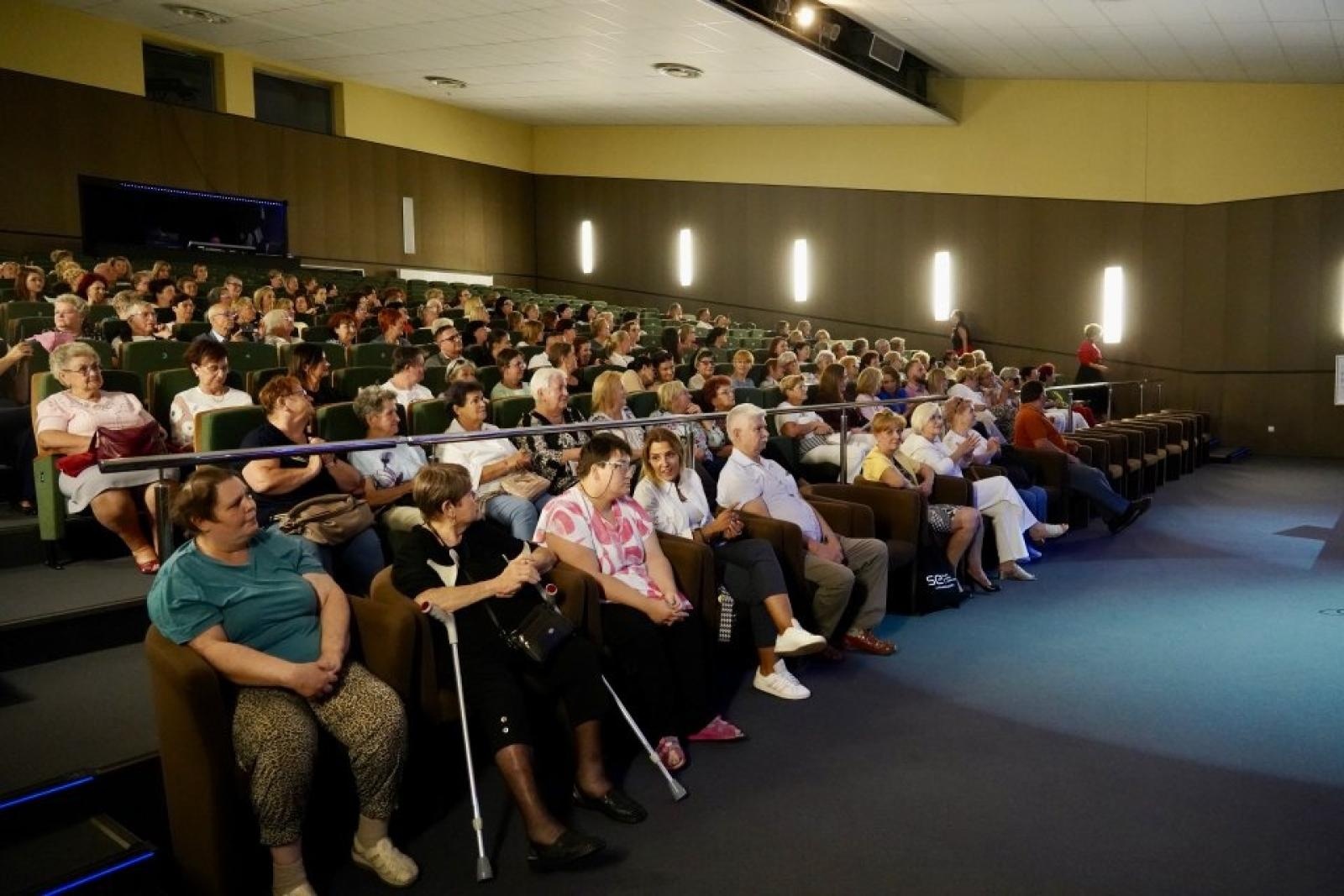 Zdjęcie w galerii na portalu naszwodzislaw.com: Moc, inspiracja i kobieca energia w Rydułtowach [FOTO] wiadomości z regionu