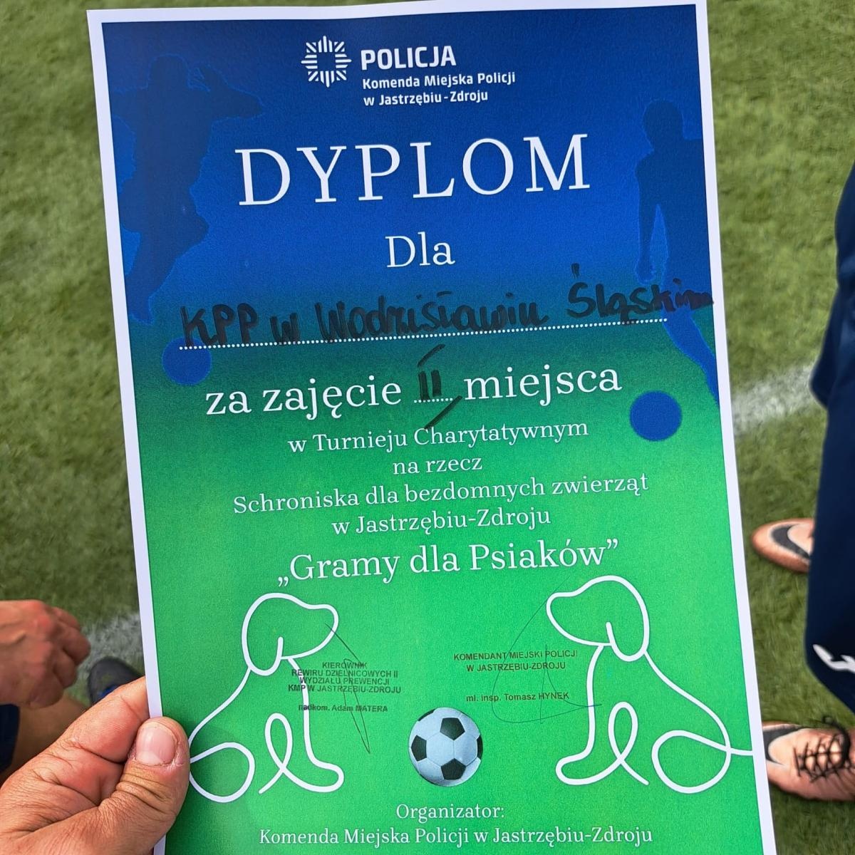 Zdjęcie w galerii na portalu naszwodzislaw.com: Turniej Gramy dla Psiaków z udziałem mundurowych z Wodzisławia Śląskiego wiadomości z regionu