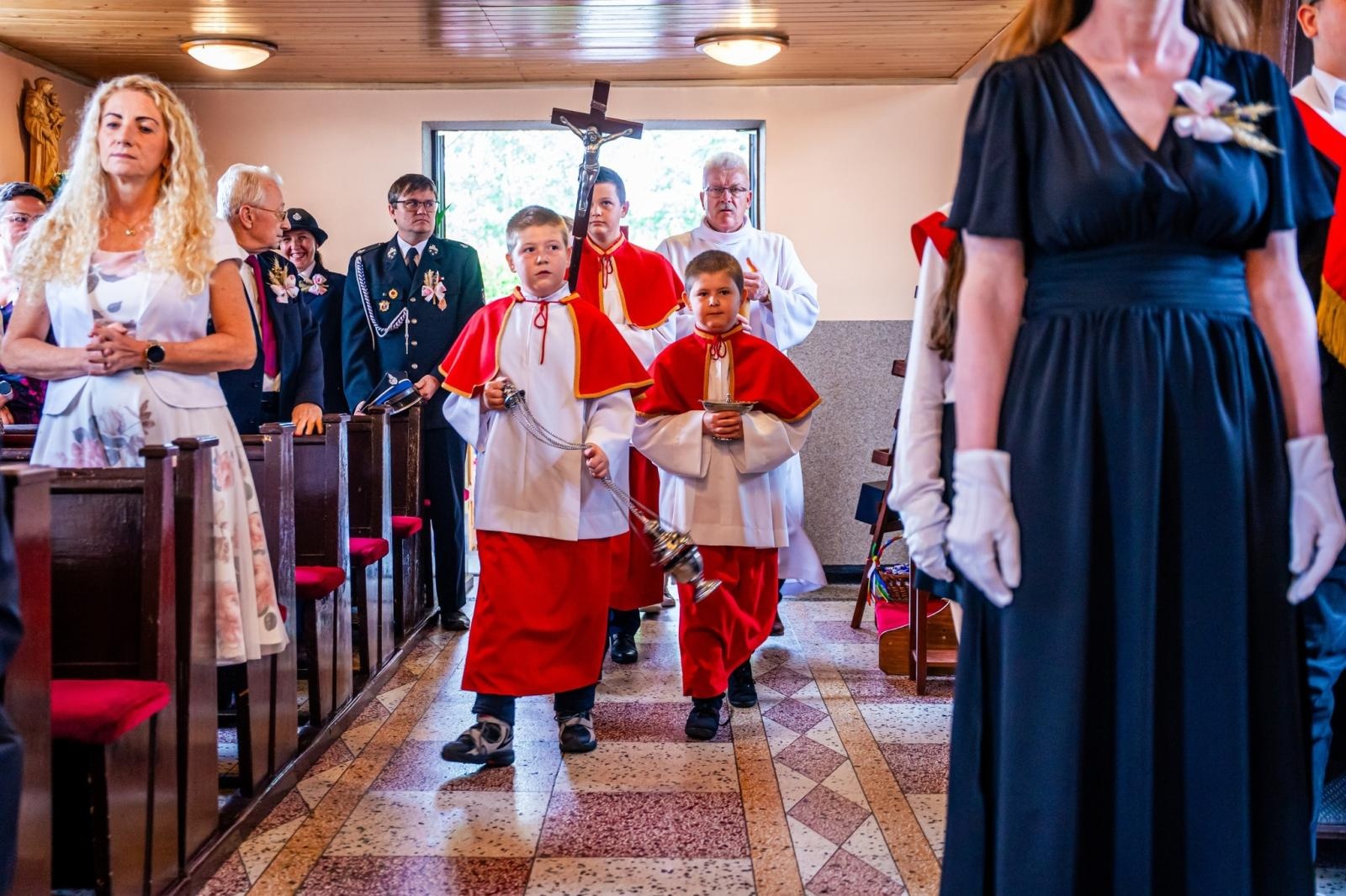 Zdjęcie w galerii na portalu naszwodzislaw.com: Gminne dożynki i zacny jubileusz Skrbeńska za nami [FOTO] wiadomości z regionu