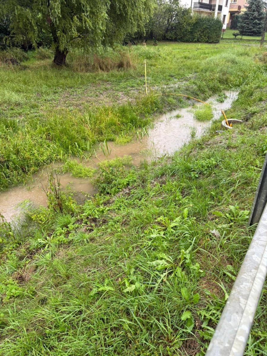 Zdjęcie w galerii na portalu naszwodzislaw.com: Ciągle pada... Monitoring sytuacji hydrologicznej w gminie Mszana [FOTO] wiadomości z regionu