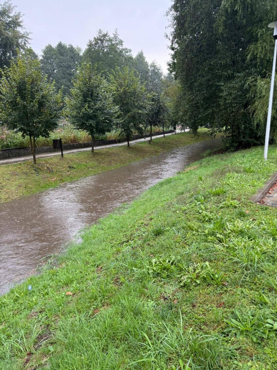 Zdjęcie w galerii na portalu naszwodzislaw.com: Ciągle pada... Monitoring sytuacji hydrologicznej w gminie Mszana [FOTO] wiadomości z regionu