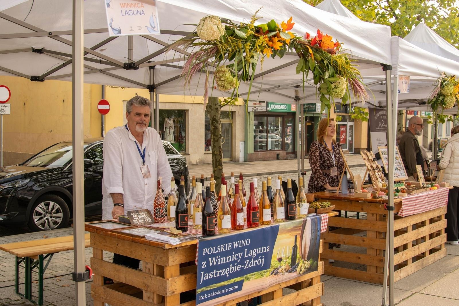Zdjęcie w galerii na portalu naszwodzislaw.com: DzieJesie(ń) Festiwal w Wodzisławiu Śląskim. Święto jesieni pełne atrakcji [FOTO] wiadomości z regionu