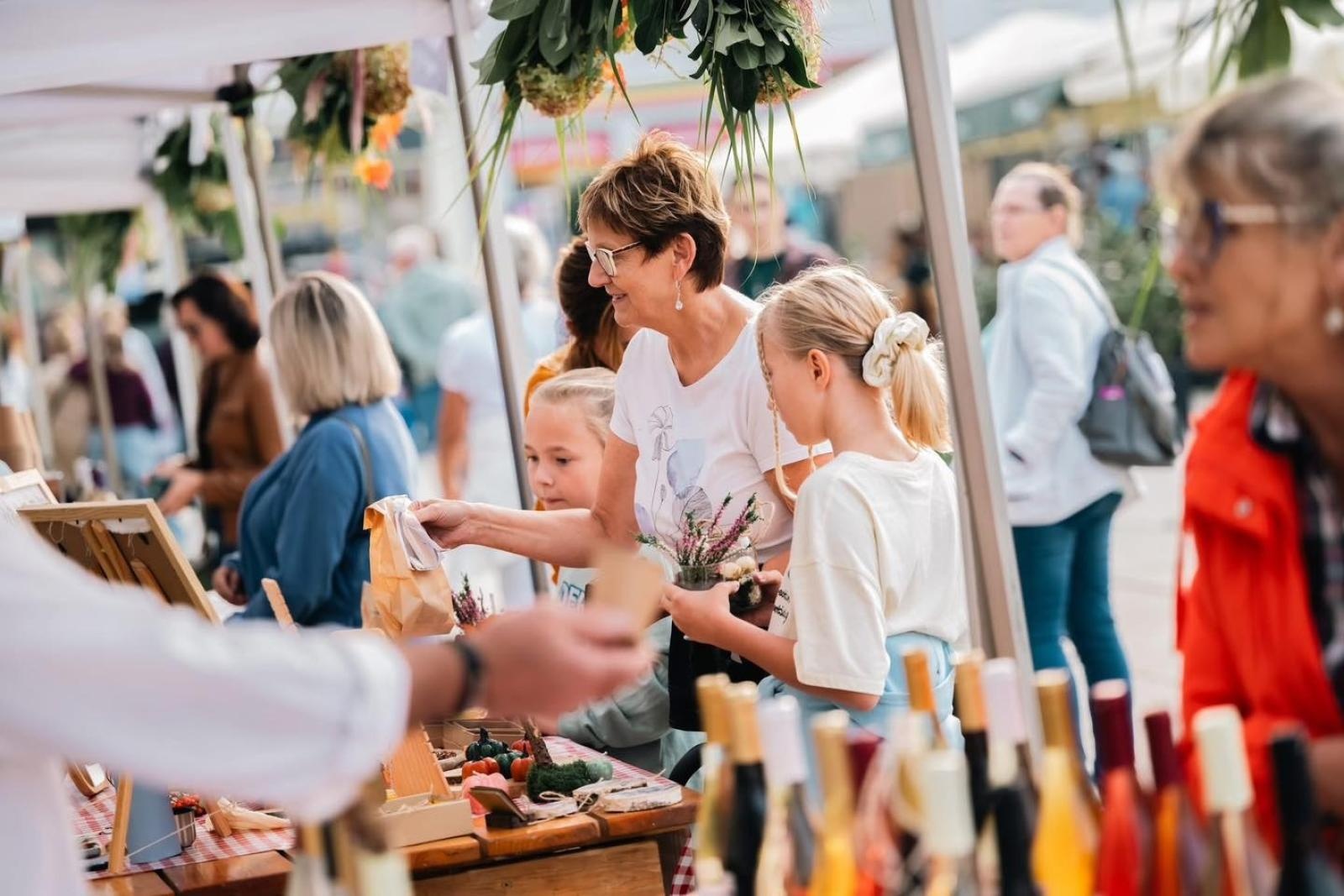 Zdjęcie w galerii na portalu naszwodzislaw.com: DzieJesie(ń) Festiwal w Wodzisławiu Śląskim. Święto jesieni pełne atrakcji [FOTO] wiadomości z regionu