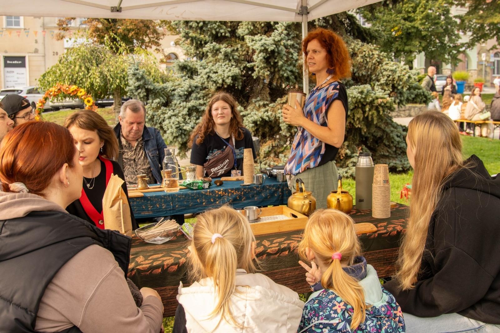 Zdjęcie w galerii na portalu naszwodzislaw.com: DzieJesie(ń) Festiwal w Wodzisławiu Śląskim. Święto jesieni pełne atrakcji [FOTO] wiadomości z regionu