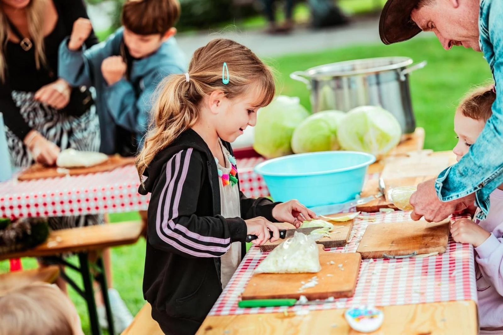 Zdjęcie w galerii na portalu naszwodzislaw.com: DzieJesie(ń) Festiwal w Wodzisławiu Śląskim. Święto jesieni pełne atrakcji [FOTO] wiadomości z regionu