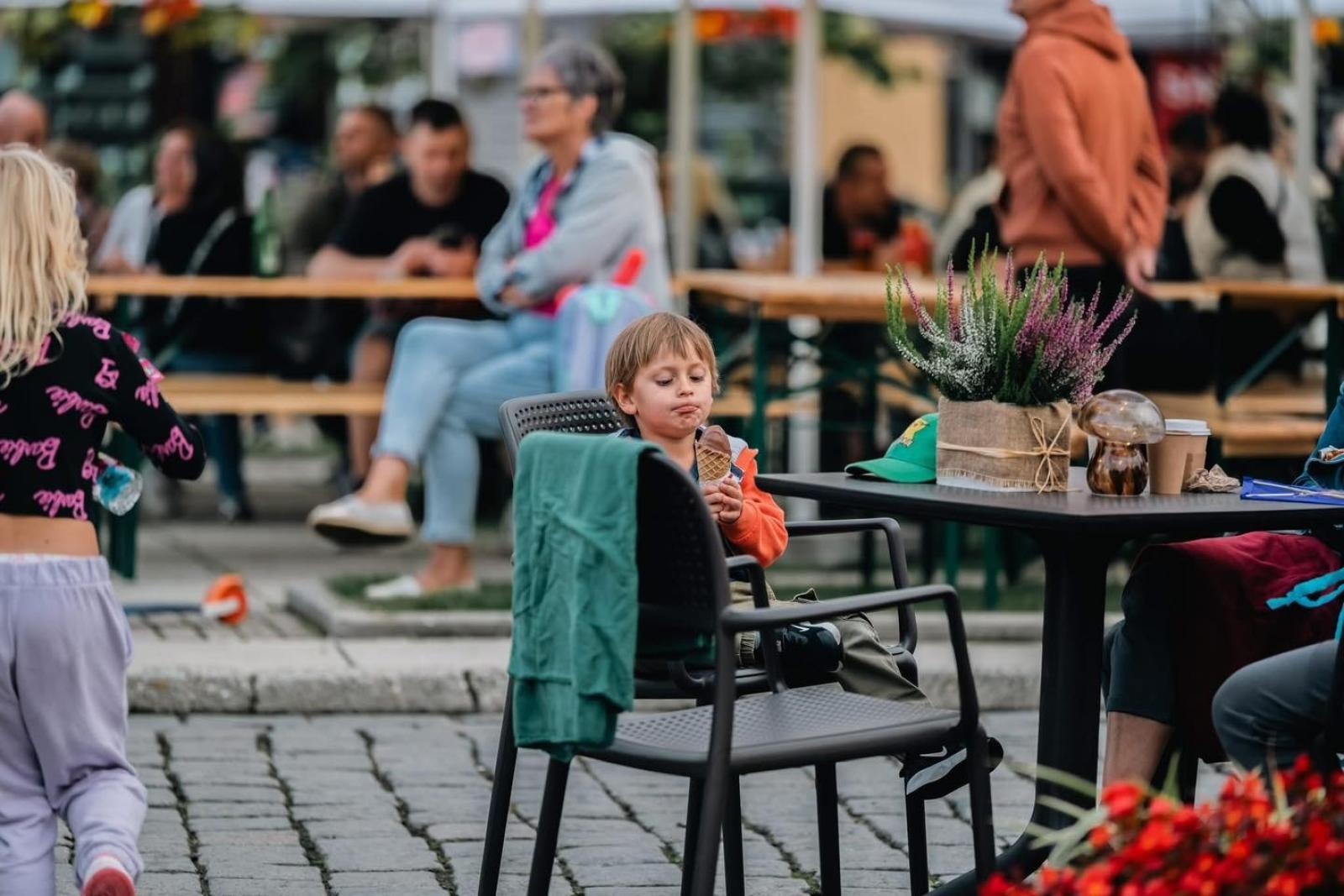 Zdjęcie w galerii na portalu naszwodzislaw.com: DzieJesie(ń) Festiwal w Wodzisławiu Śląskim. Święto jesieni pełne atrakcji [FOTO] wiadomości z regionu
