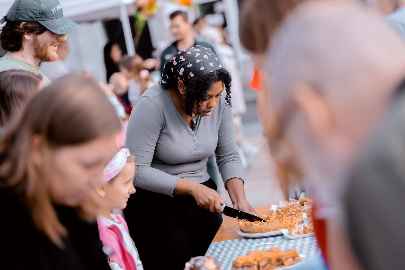Zdjęcie w galerii na portalu naszwodzislaw.com: DzieJesie(ń) Festiwal w Wodzisławiu Śląskim. Święto jesieni pełne atrakcji [FOTO] wiadomości z regionu