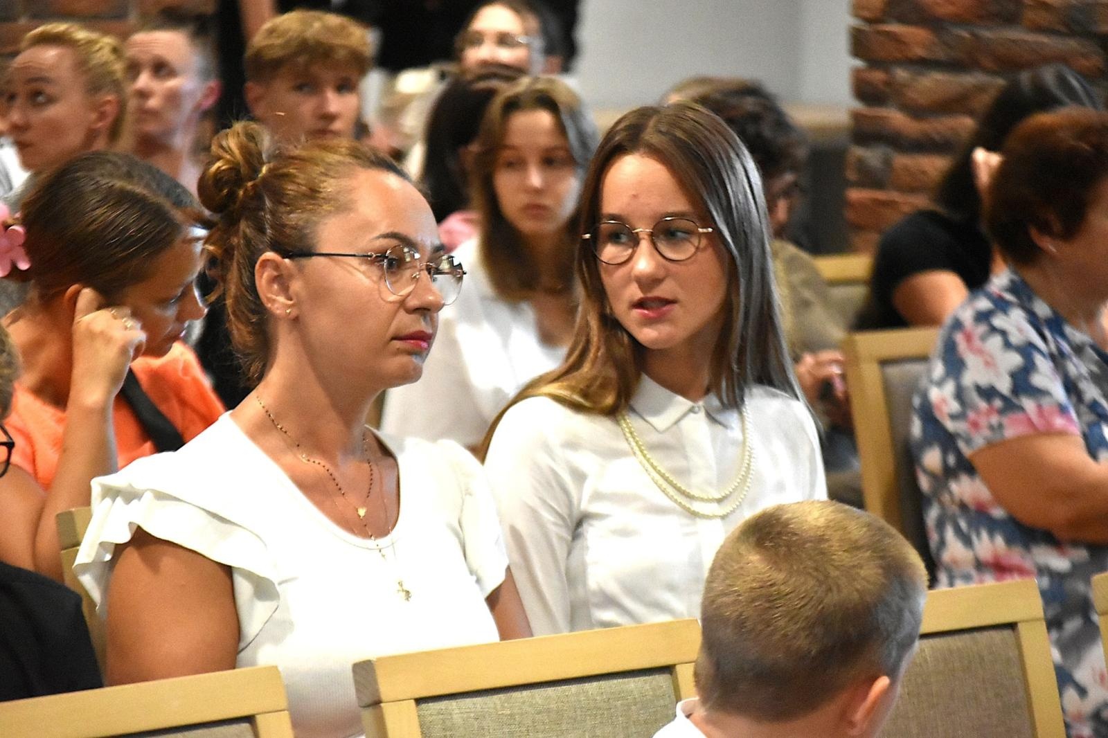 Zdjęcie w galerii na portalu naszwodzislaw.com: Poznajcie najlepszych uczniów i młodych sportowców gminy Godów wiadomości z regionu