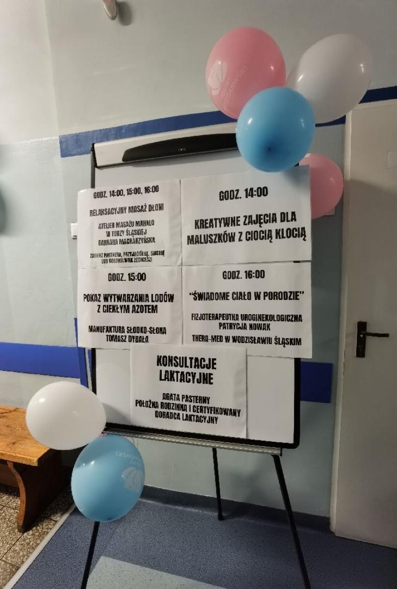 Zdjęcie w galerii na portalu naszwodzislaw.com: Tłumy na Dniu Otwartym Wodzisławskiej Porodówki [FOTO] wiadomości z regionu