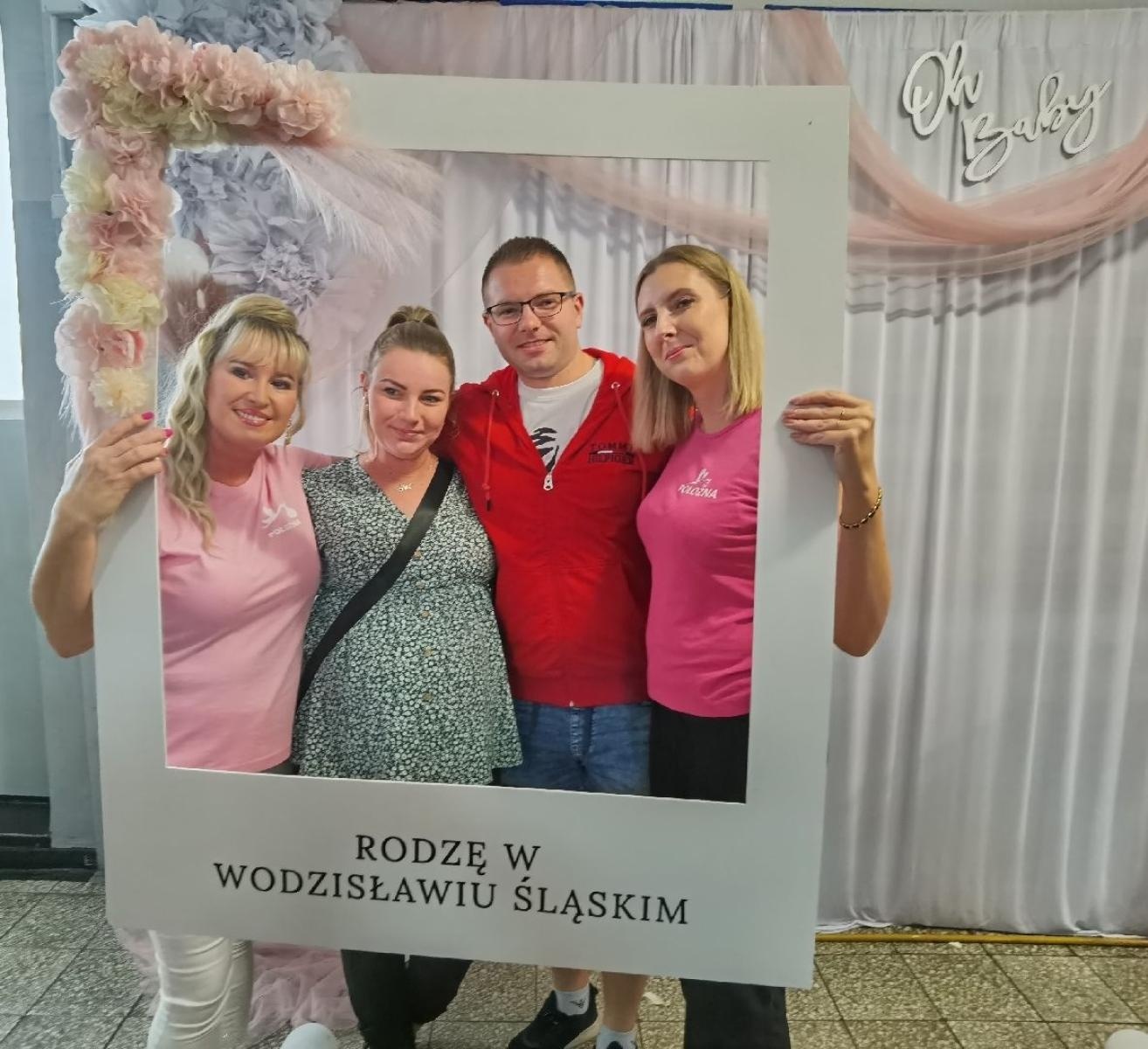 Zdjęcie w galerii na portalu naszwodzislaw.com: Tłumy na Dniu Otwartym Wodzisławskiej Porodówki [FOTO] wiadomości z regionu