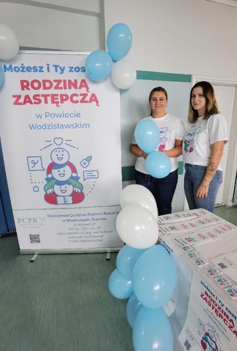 Zdjęcie w galerii na portalu naszwodzislaw.com: Tłumy na Dniu Otwartym Wodzisławskiej Porodówki [FOTO] wiadomości z regionu