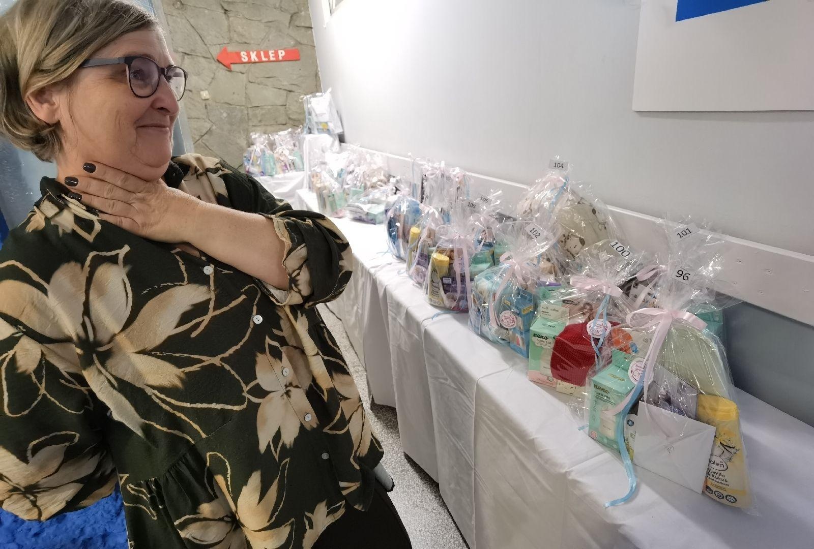 Zdjęcie w galerii na portalu naszwodzislaw.com: Tłumy na Dniu Otwartym Wodzisławskiej Porodówki [FOTO] wiadomości z regionu